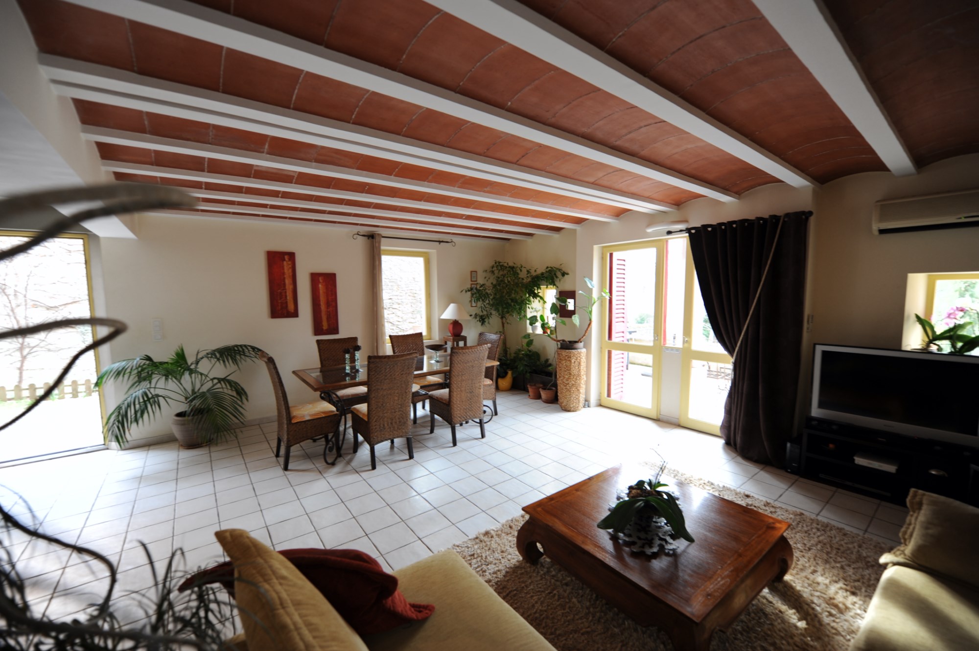 Maison de village, proche des commerces, à vendre en Luberon   
