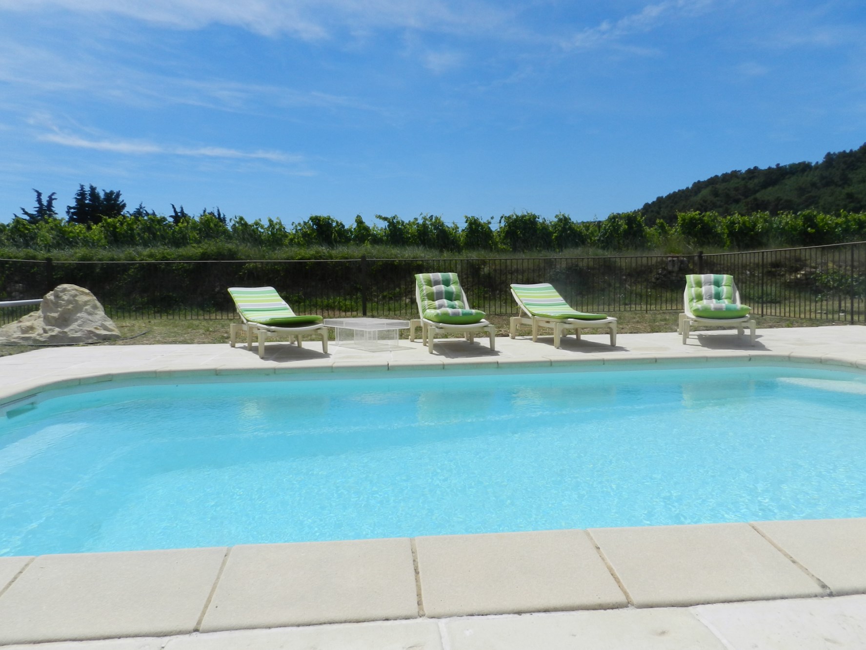 Maison avec piscine et vue à vendre en Lubero