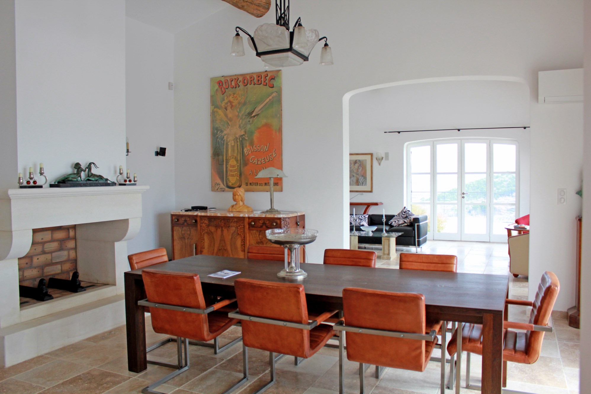 Maison traditionnelle à deux pas du village de Gordes avec vues sublimes    