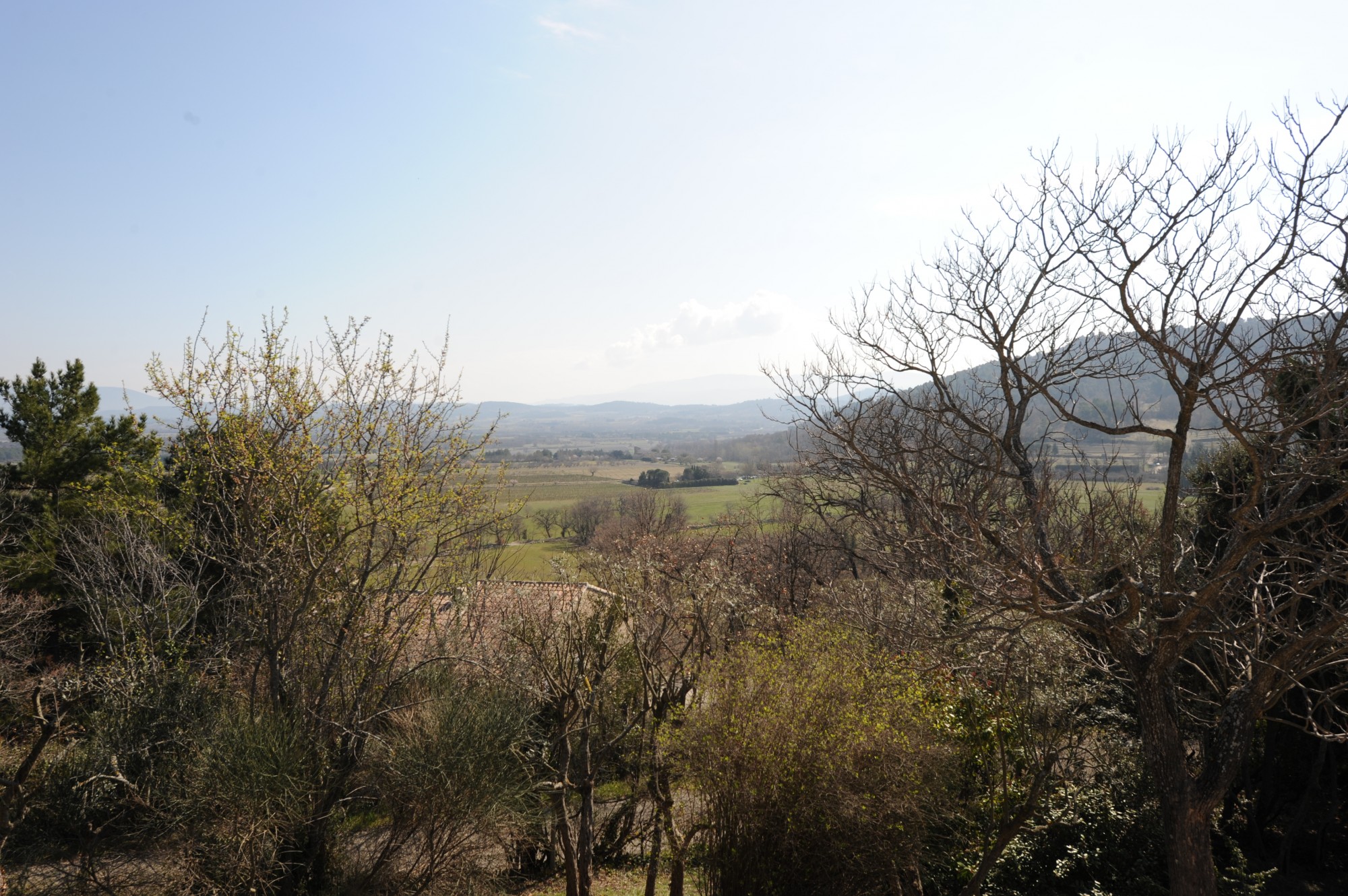 Maison à rafraîchir avec vue à vendre à Gordes par ROSIER
