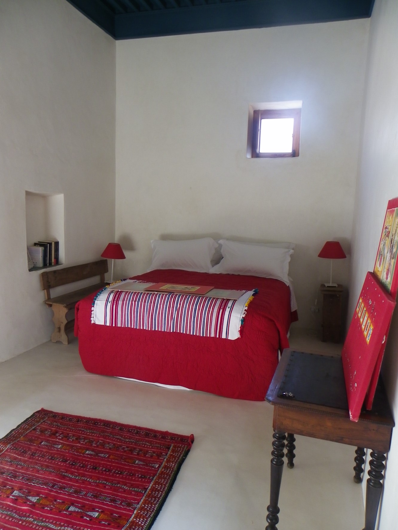 Au Maroc, à vendre, maison de caractère avec toit terrasse et vue   