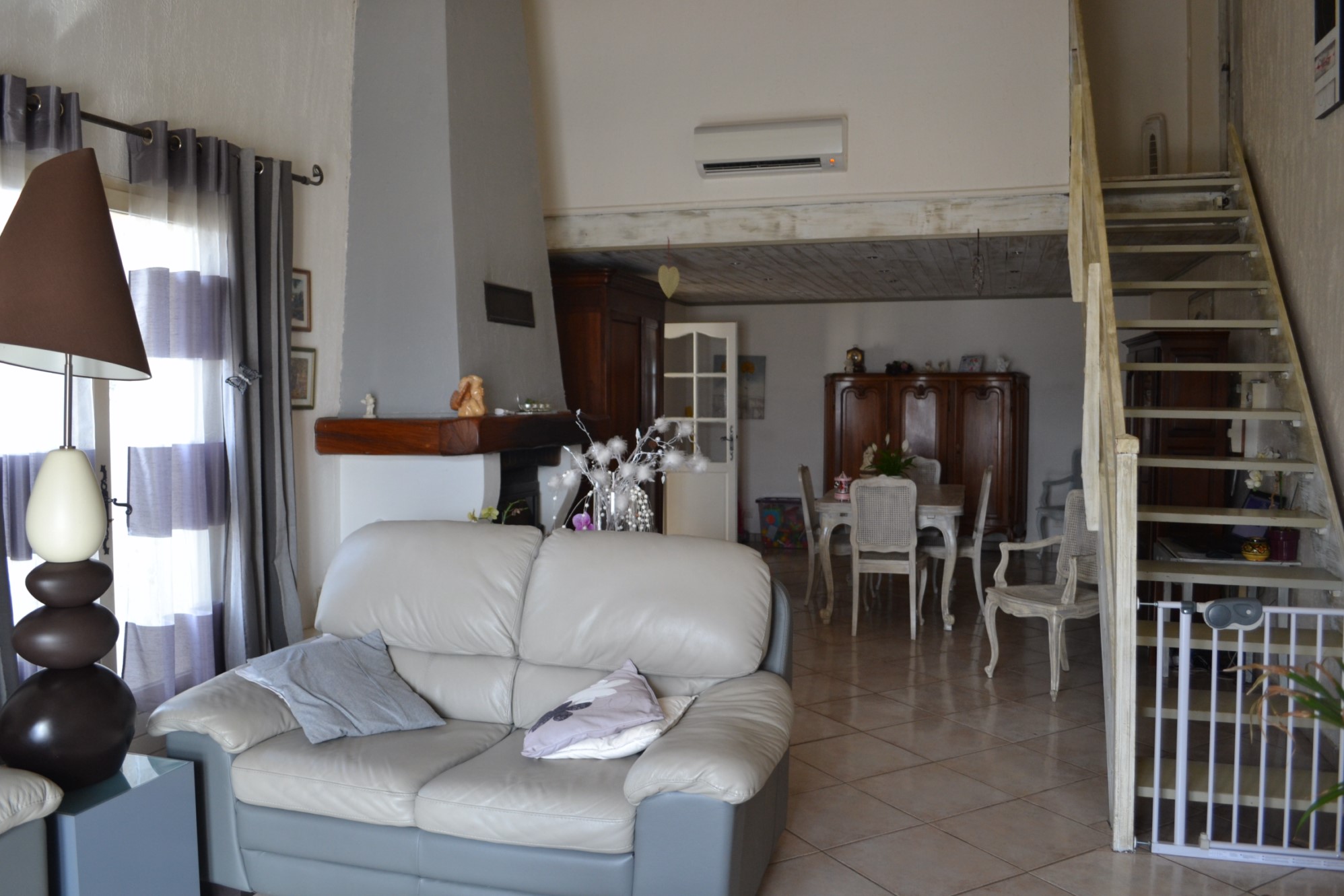 Jolie maison en pierres avec vues exceptionnelles   à vendre à Gordes