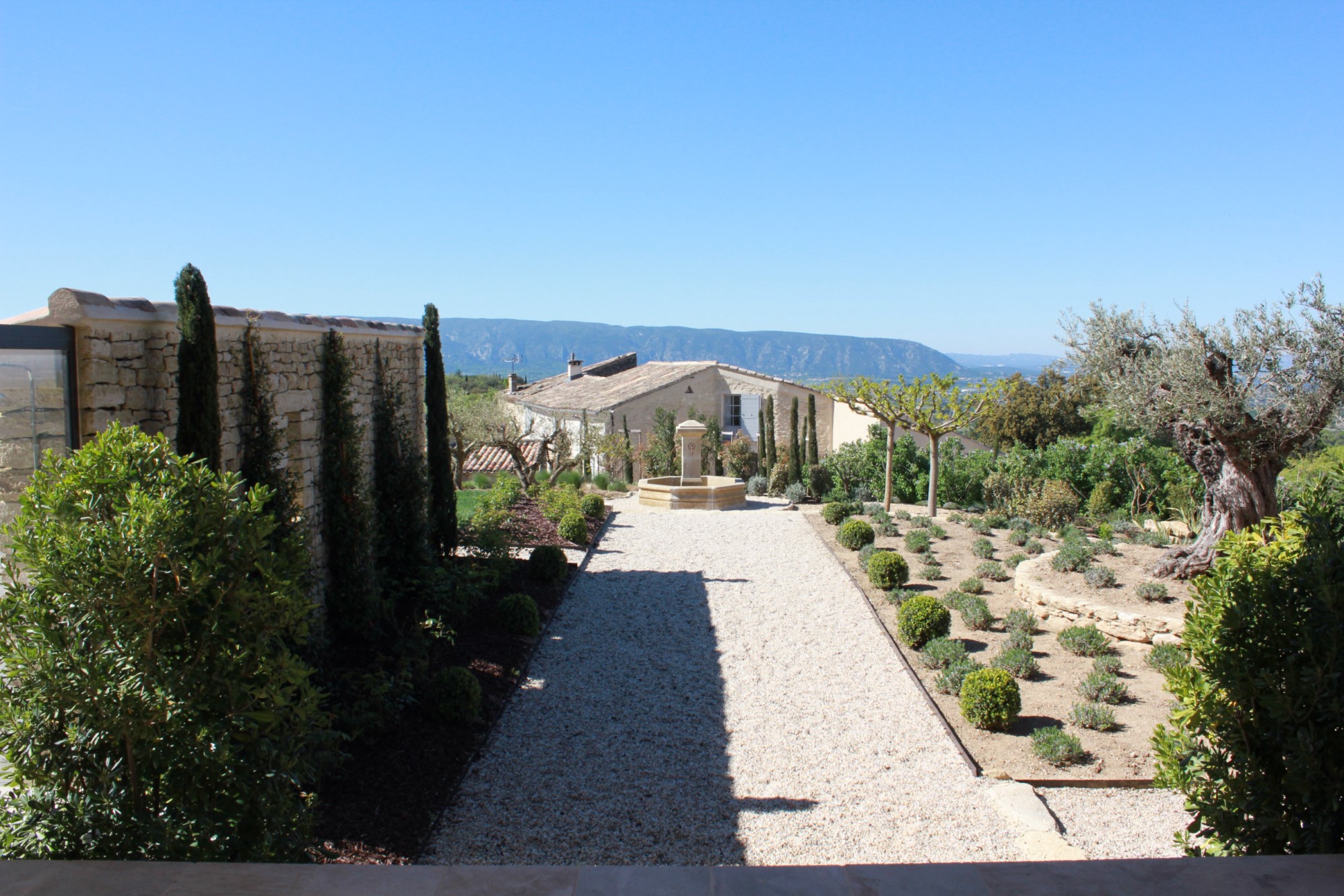 Maison traditionnelle avec vue superbe en Provence
