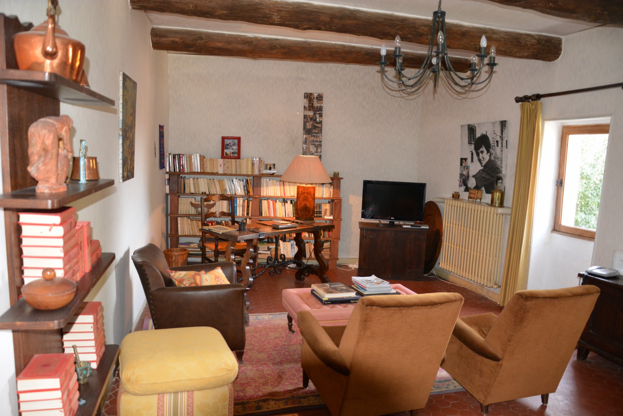 Authentique maison de hameau à vendre à Goult dans un cadre idyllique avec vue    