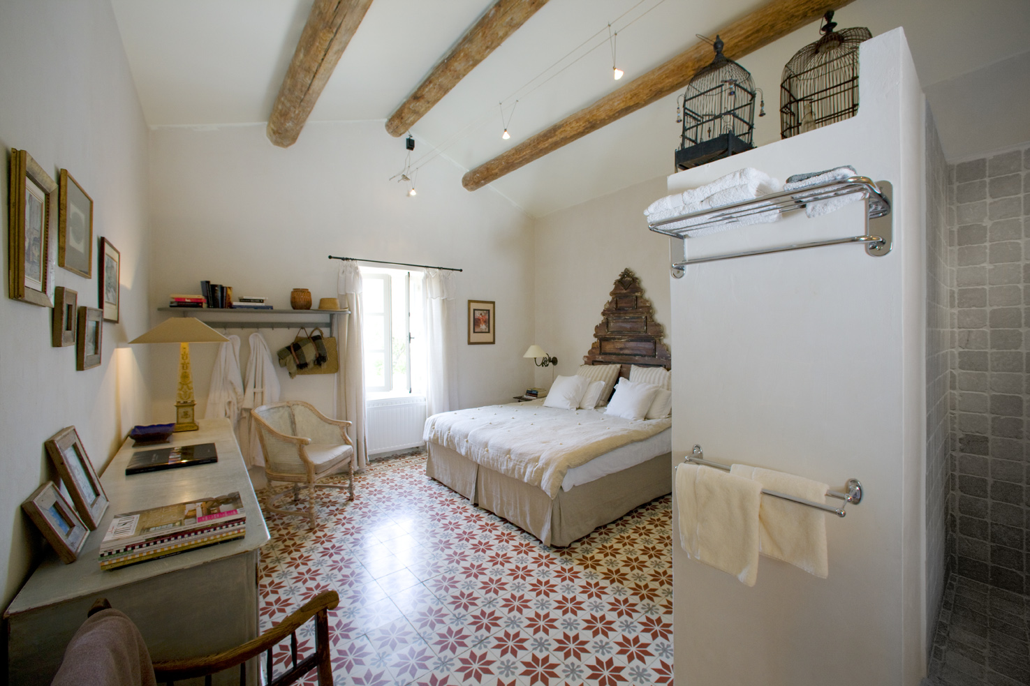 A vendre dans le Luberon, bastide rénovée avec vue    