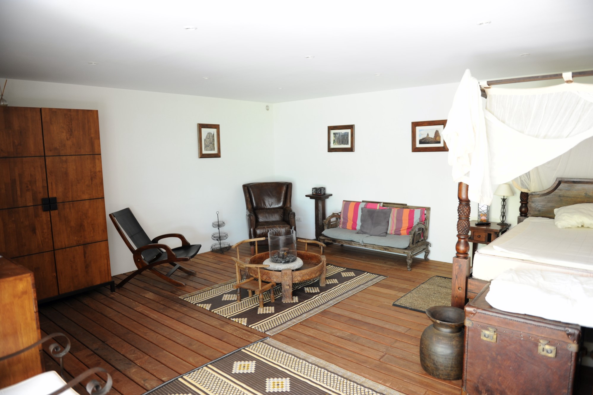 Propriété contemporaine d'exception à vendre à Gordes en Luberon    