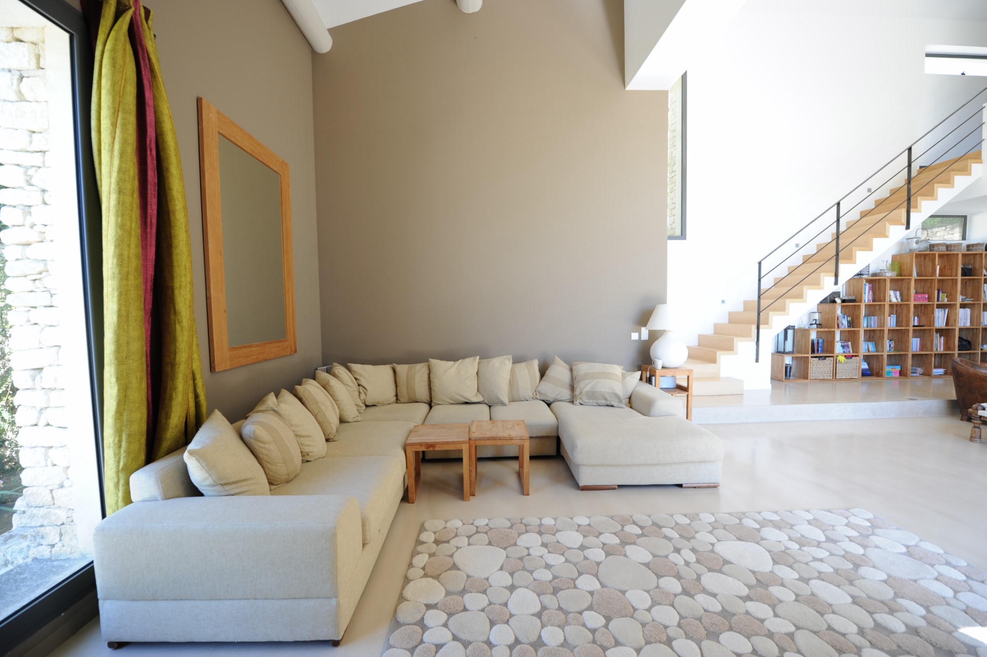 Propriété contemporaine d'exception à vendre à Gordes en Luberon    