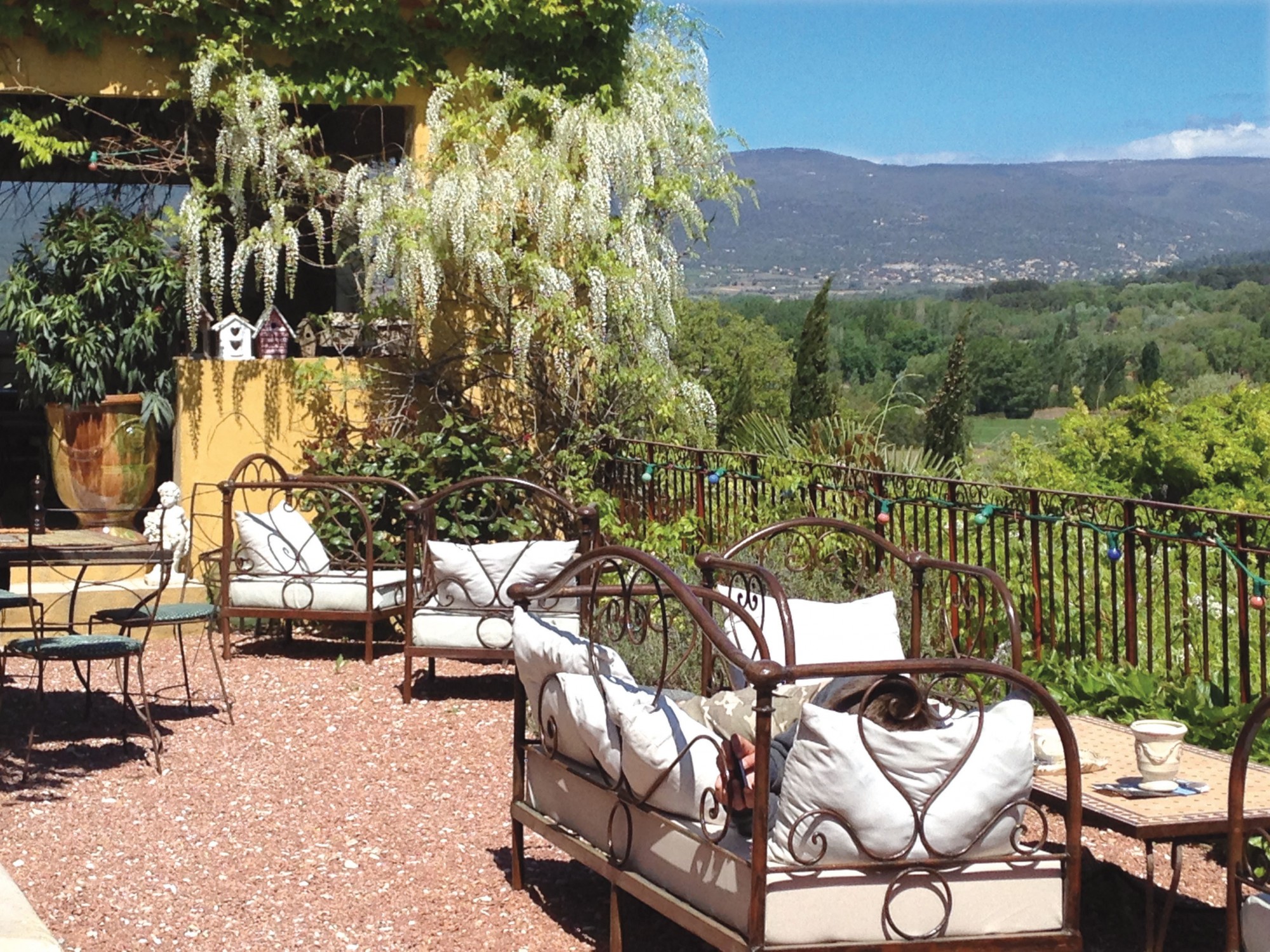 Belle maison traditionnelle à vendre entre les Monts de Vaucluse et le Luberon   