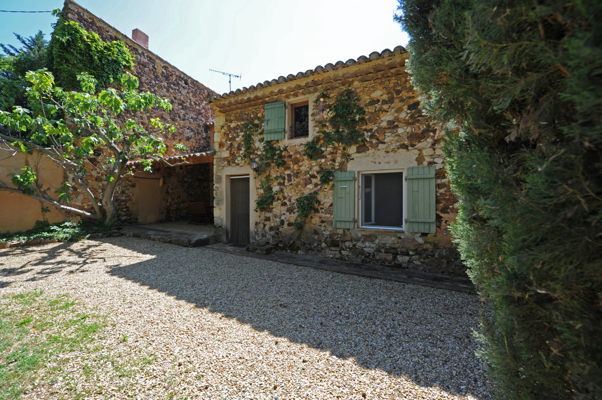 Guest house in Provence