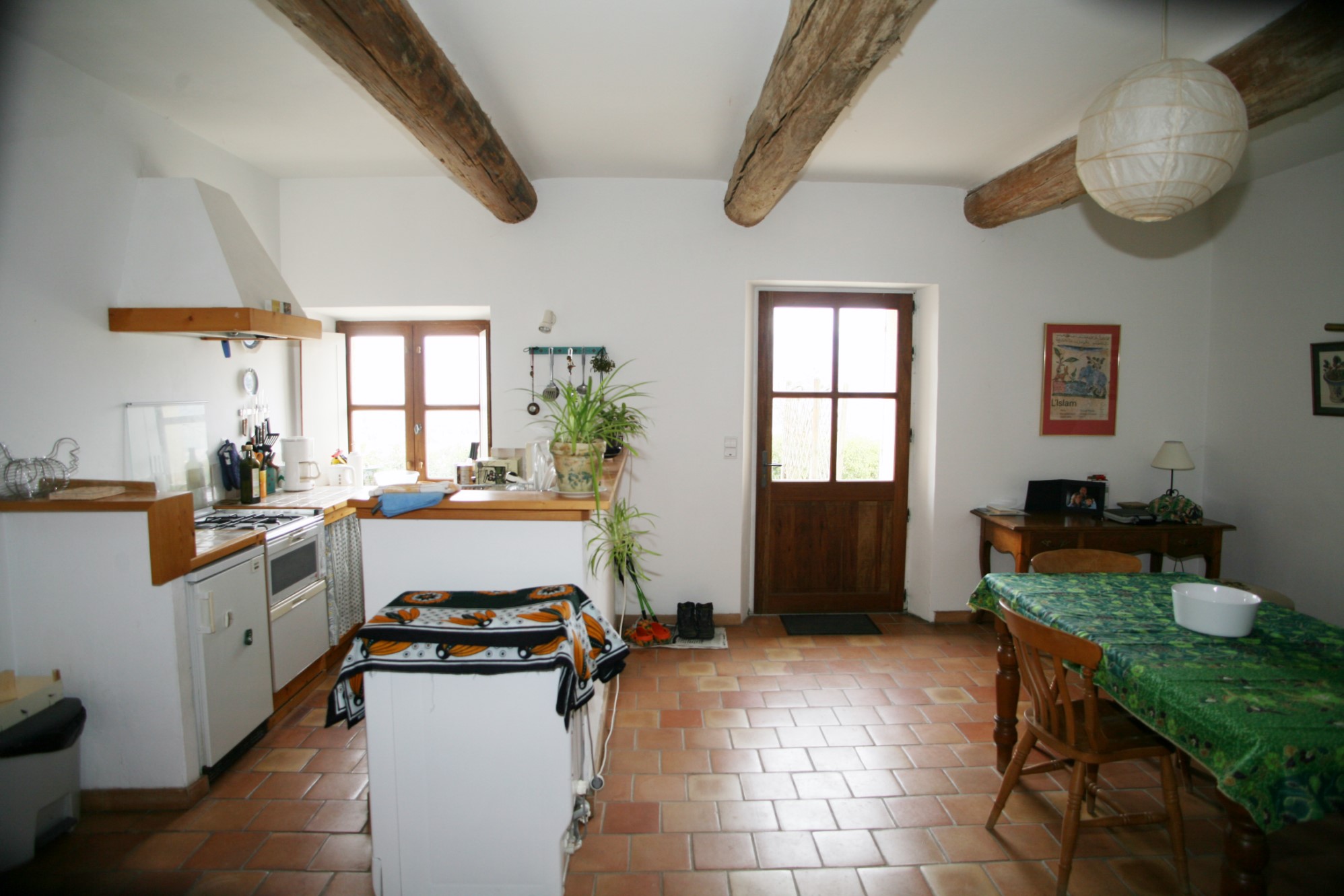 A vendre en Luberon à Gordes,  authentique mas provençal en pierres avec vues dominantes 