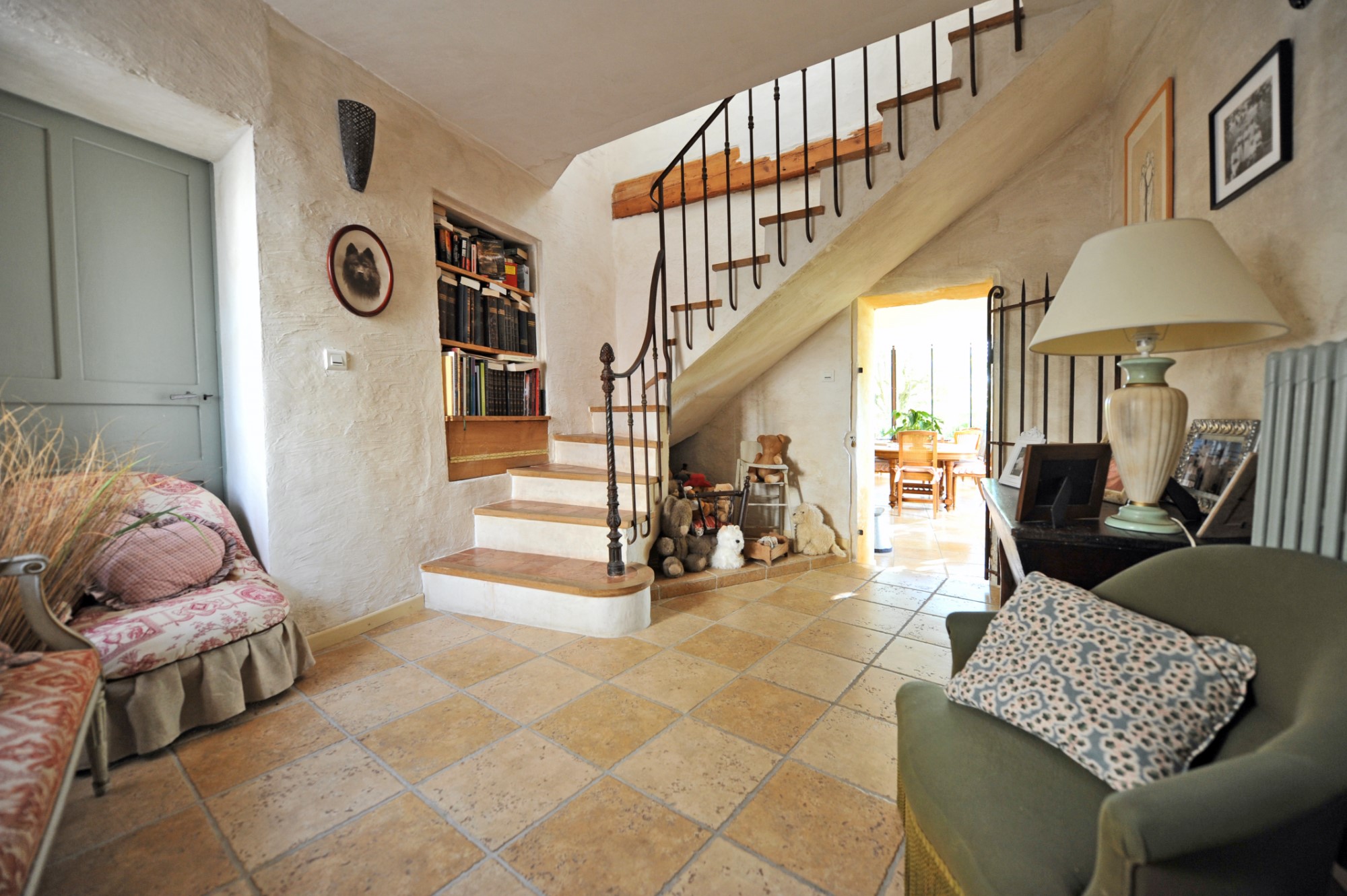 Bastide provençale avec grand jardin et piscine à vendre   en Provence