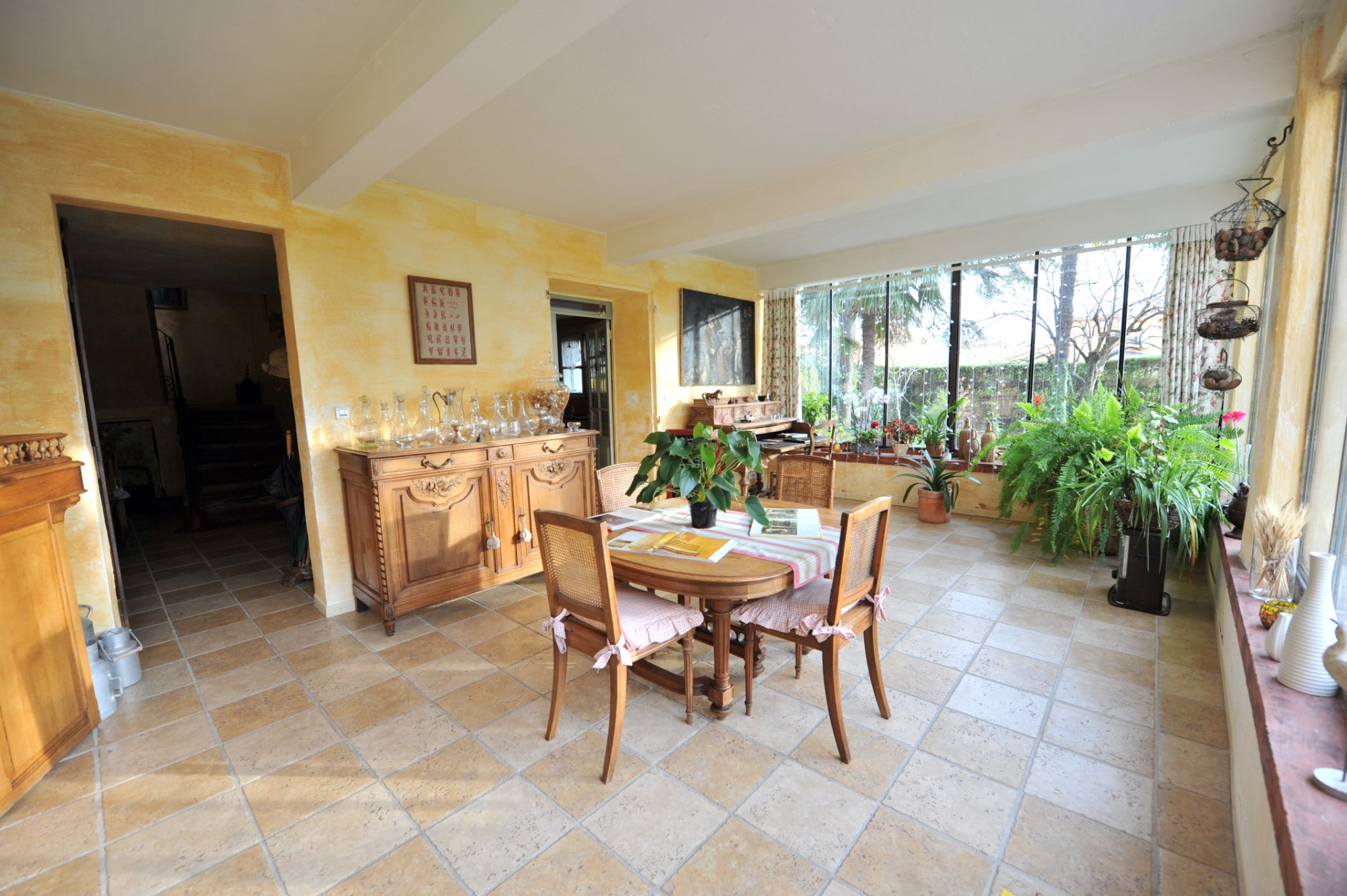 Bastide provençale avec grand jardin et piscine à vendre   en Provence