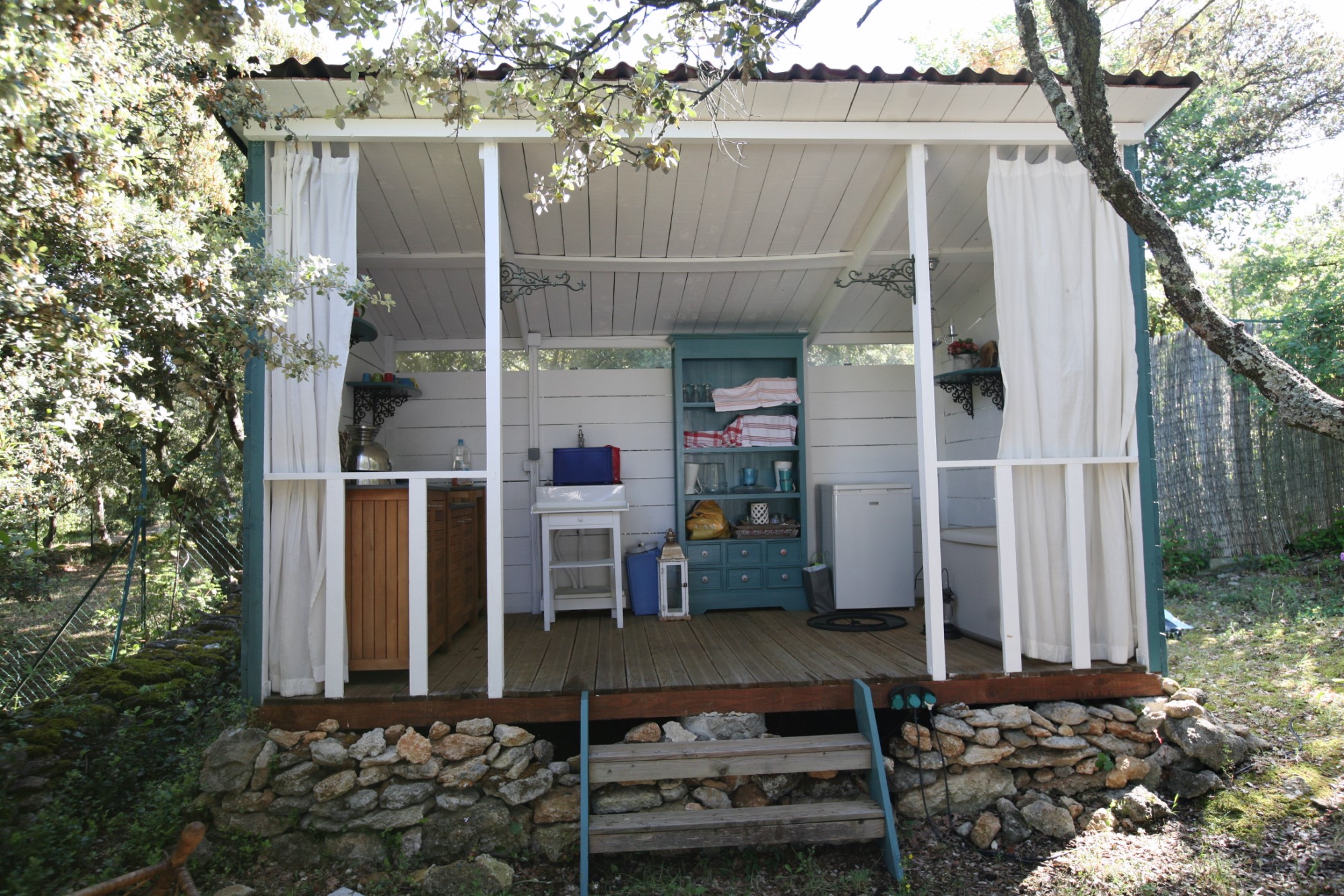 Maison de village avec piscine    