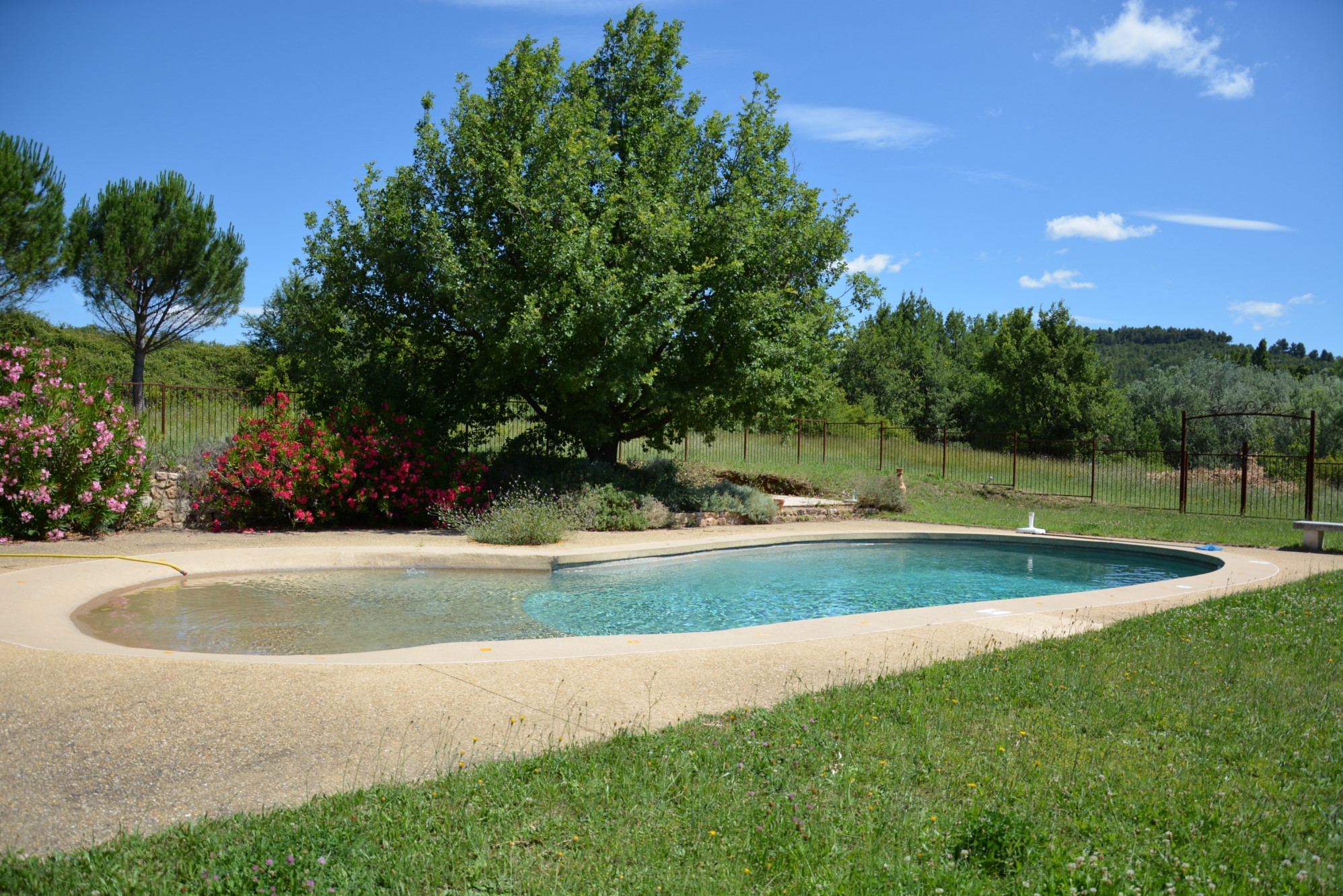 Mas avec piscine à vendre Agence Rosier