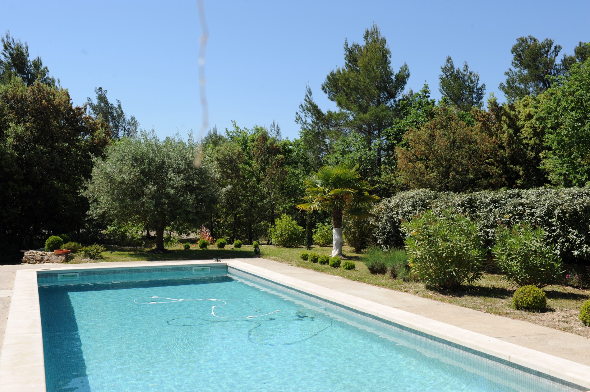Maison avec piscine au coeur du Luberon    à vendre