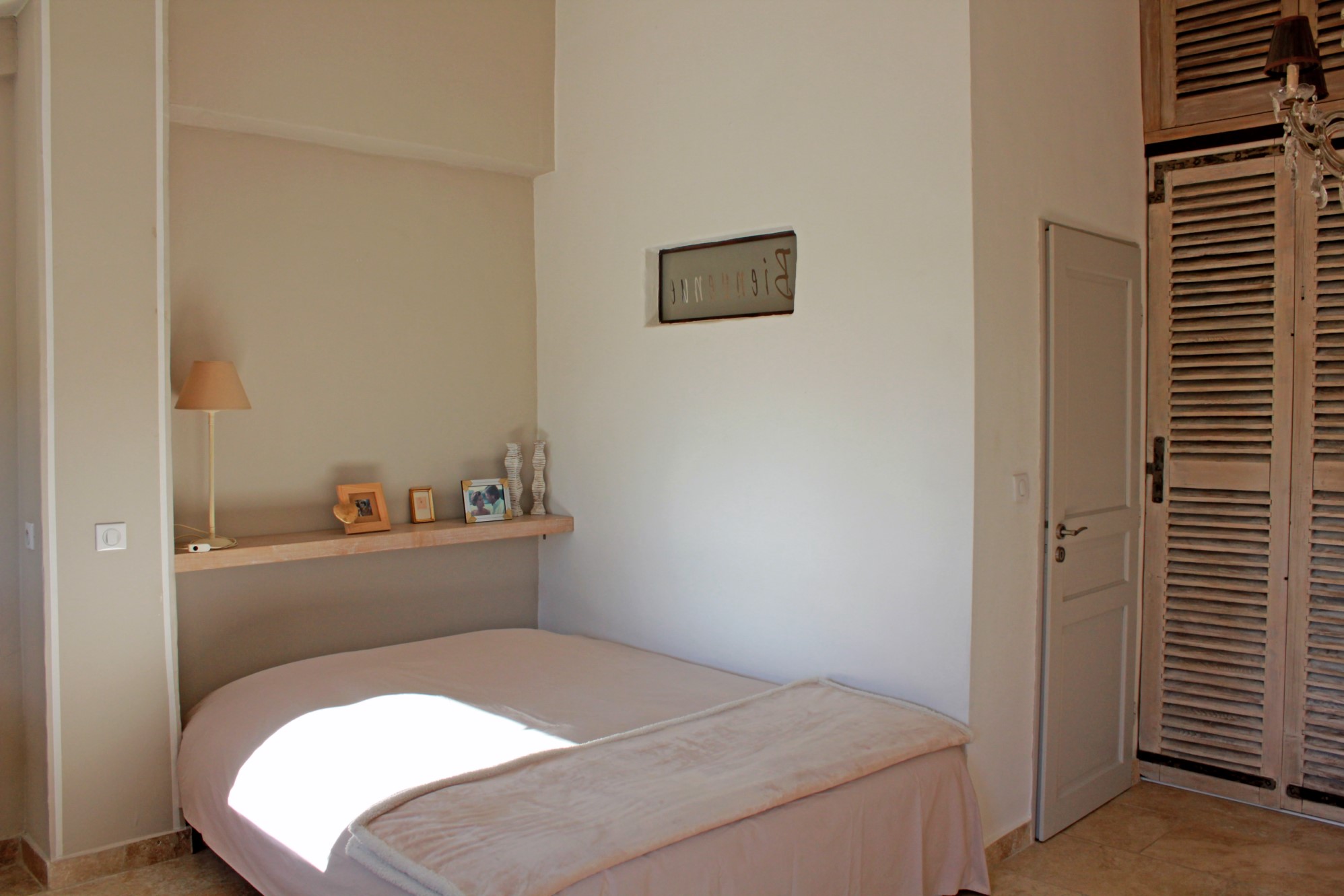 Villa de plain pied avec dépendances à vendre en Luberon   
