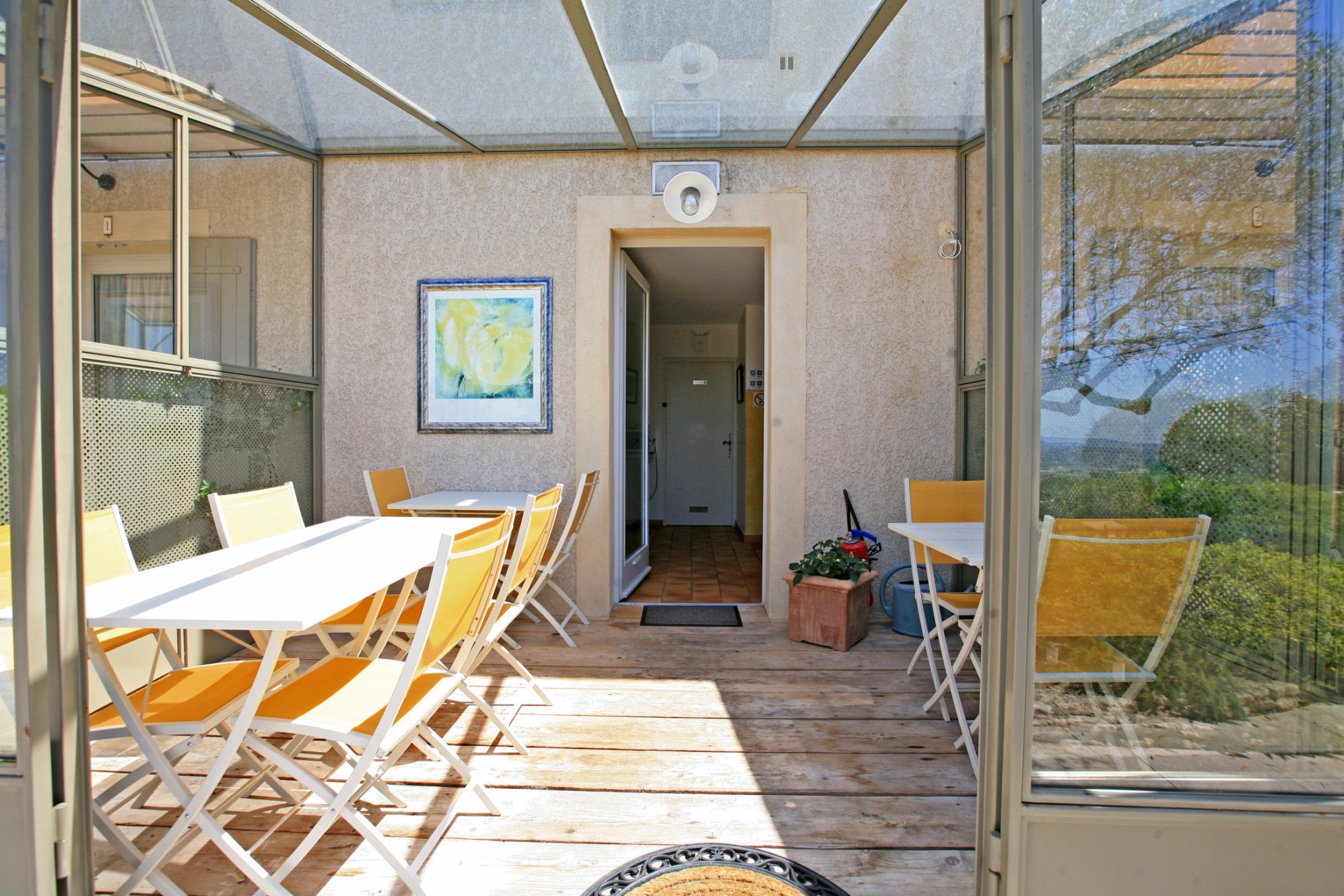 Propriété avec chambres d'hôtes en vente en Luberon, avec vues sublimes   