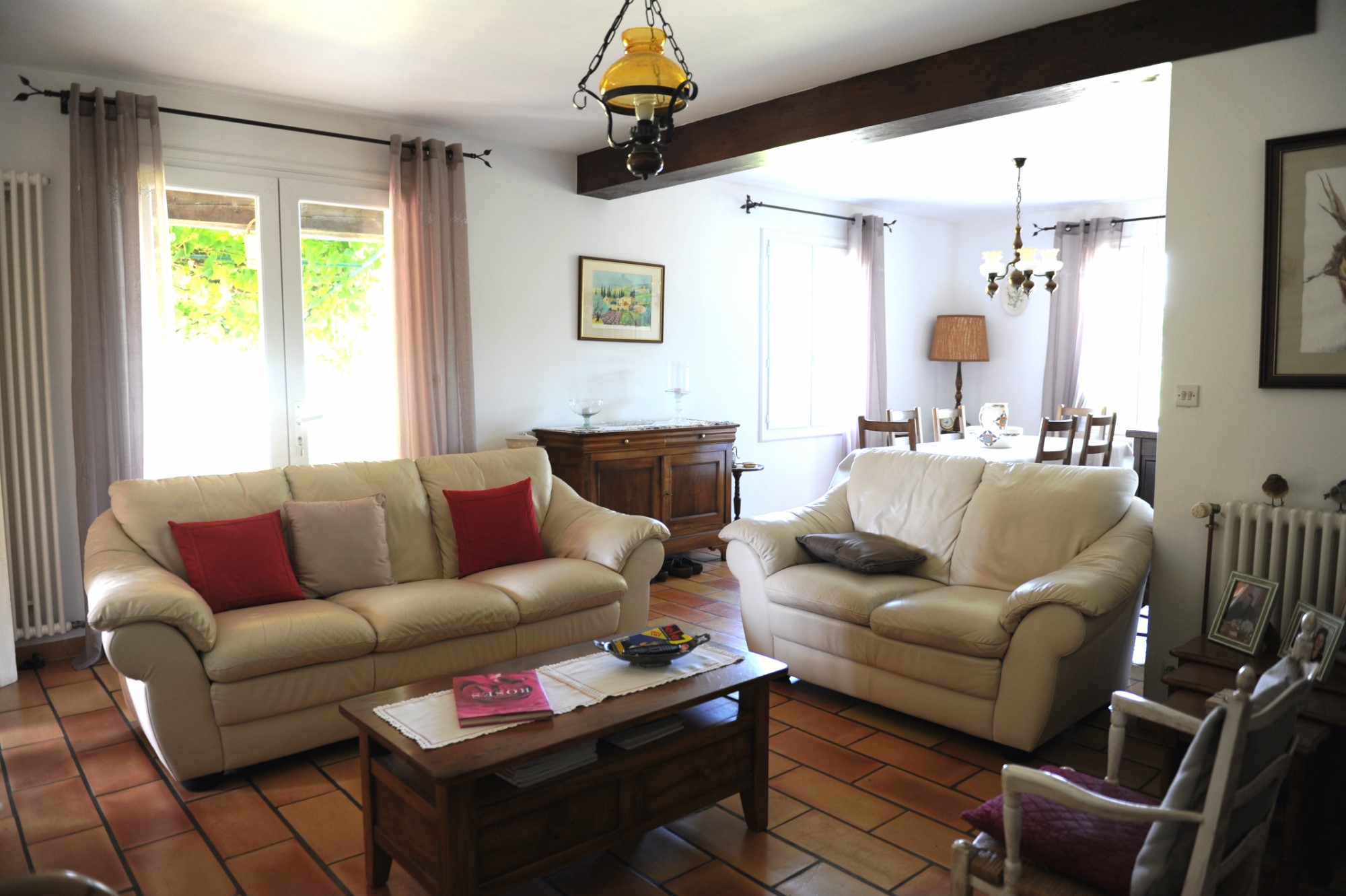 Villa de plain-pied avec vues superbes à vendre dans le Luberon    