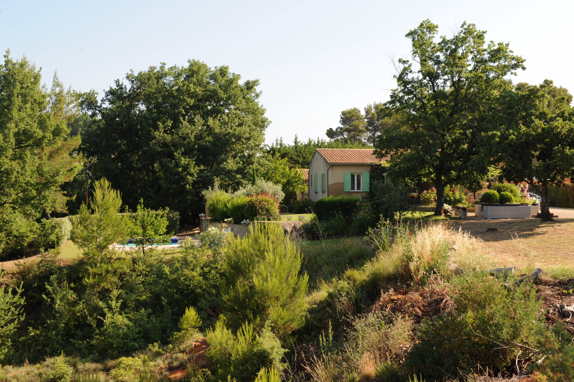 Villa de plain-pied avec vues superbes à vendre dans le Luberon    