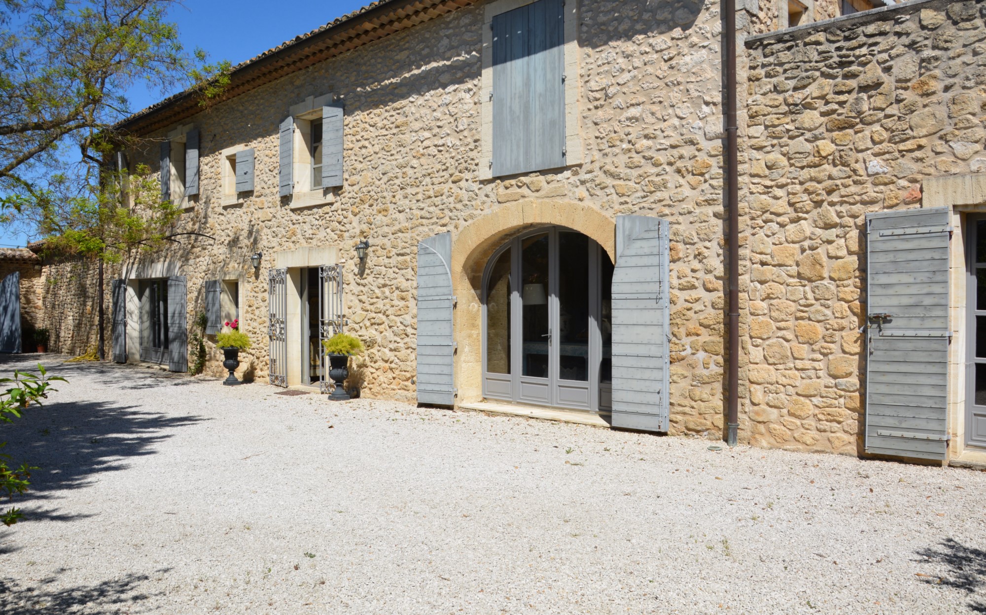 Farmhouse for sale in Provence