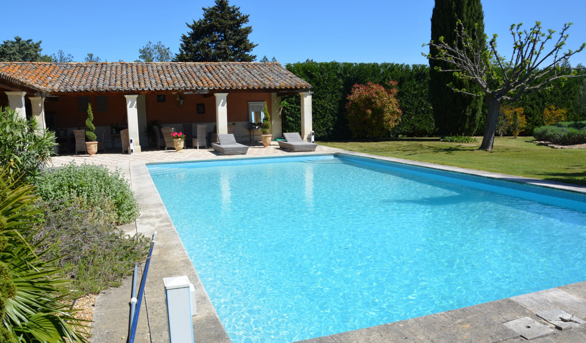 Très belle propriété à vendre au coeur du Luberon    