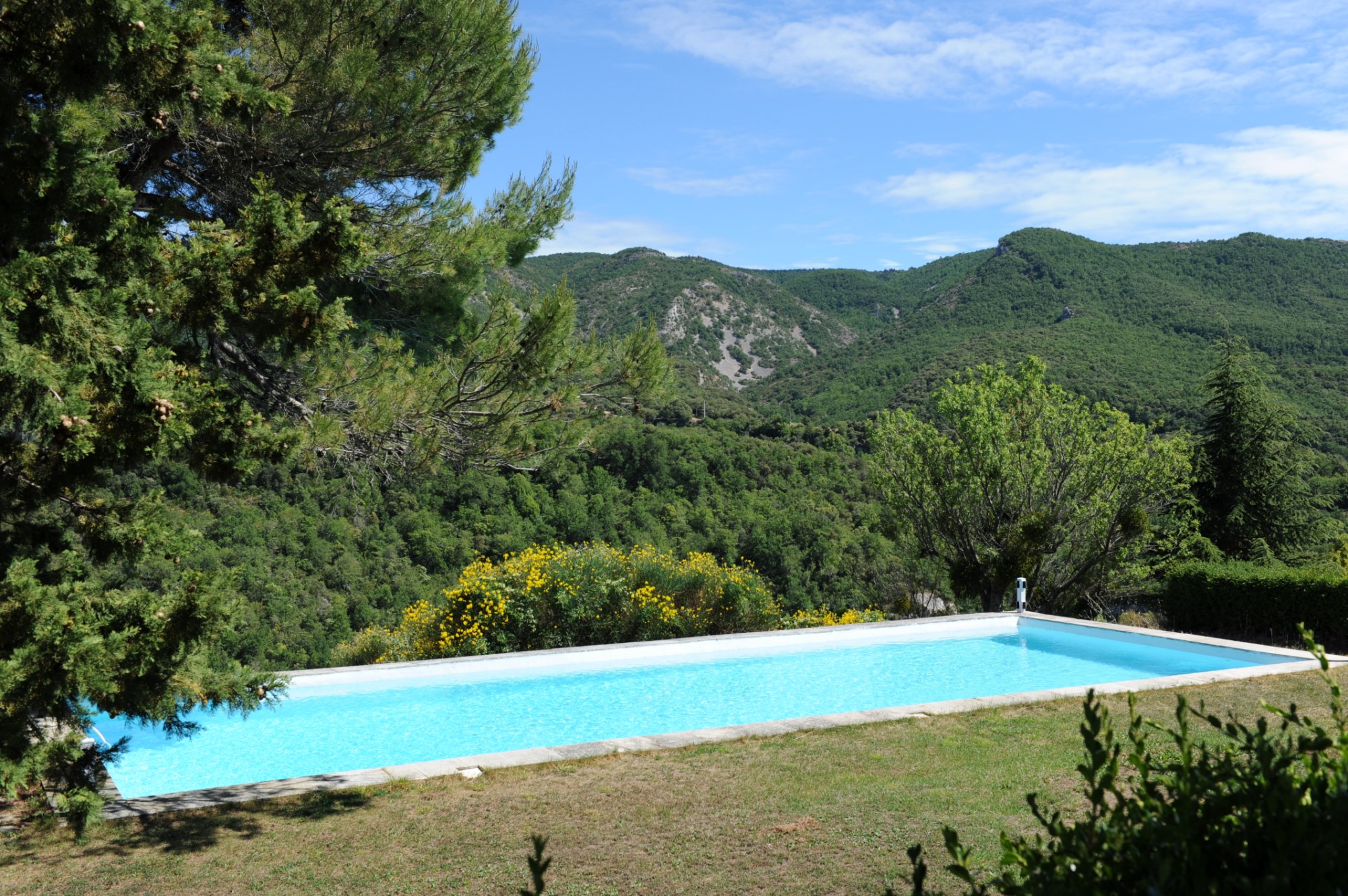 Belle propriété avec vue à vendre dans le Luberon