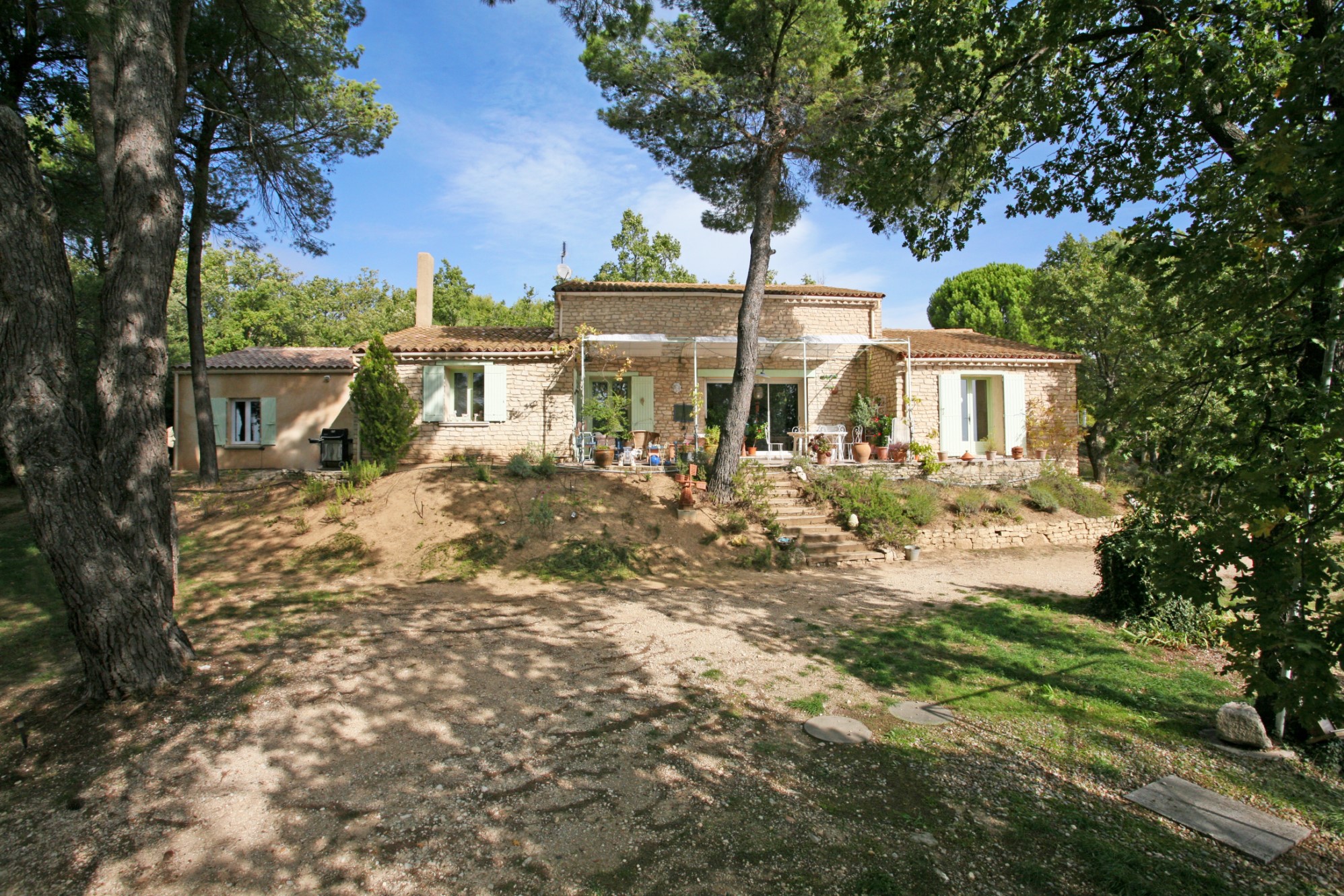 Maison à vendre à Gordes par ROSIER