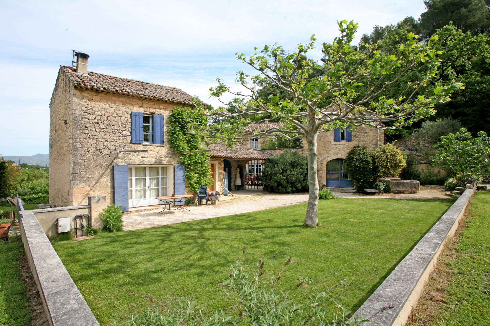Mas Provençal avec annexe à vendre en Luberon