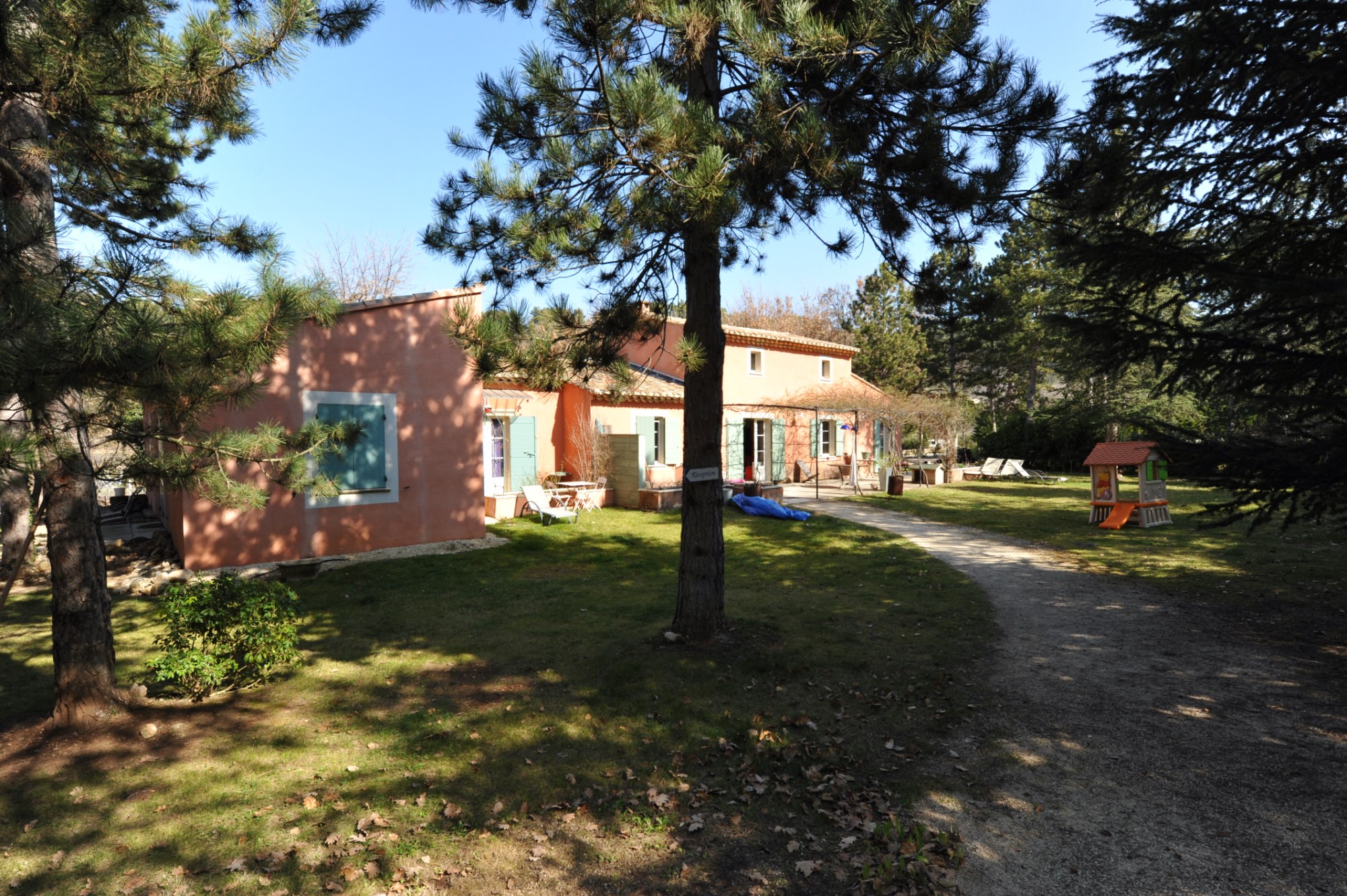 Luberon, à vendre, maison avec dépendances, maison d'amis,  et piscine   