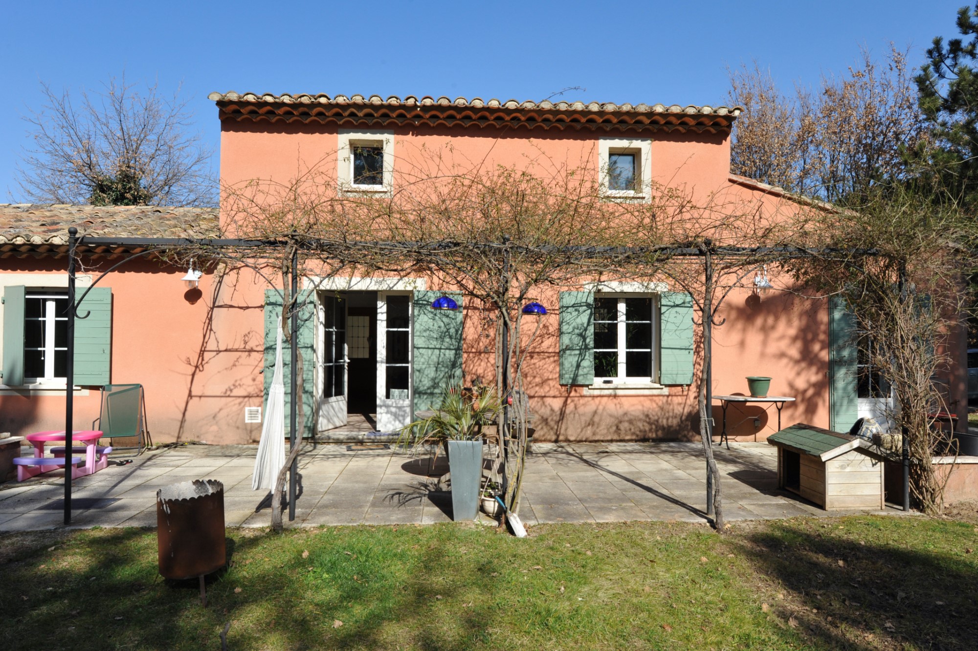 Luberon, à vendre, maison avec dépendances, maison d'amis,  et piscine   
