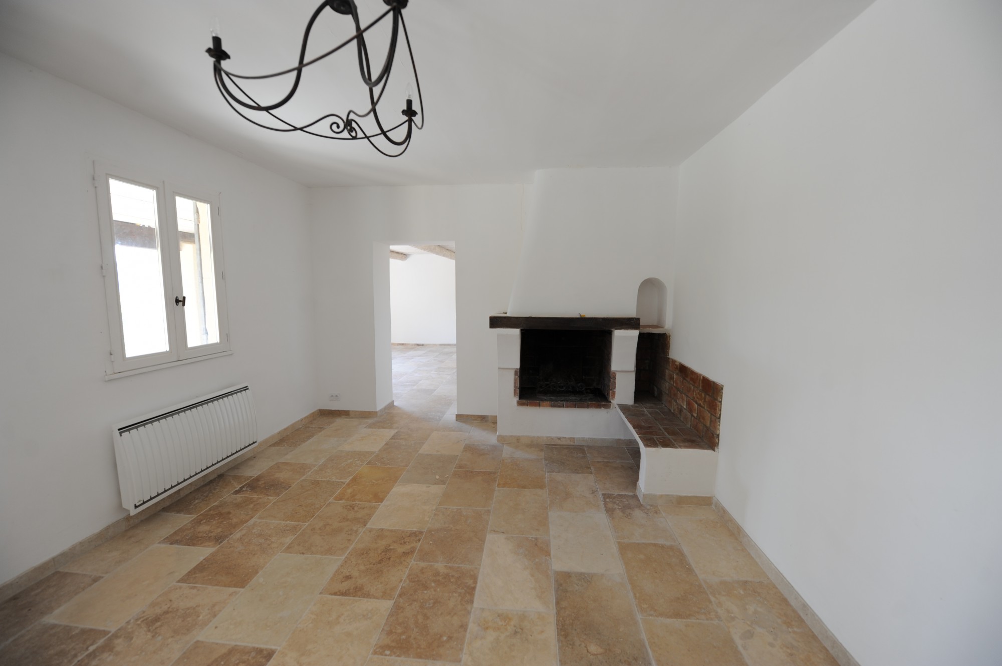 A vendre en Luberon, villa avec piscine et vue    
