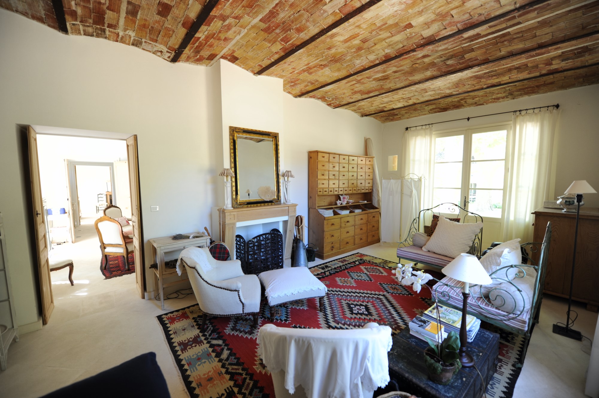 Bastide Provençale avec piscine à vendre au coeur du Luberon   