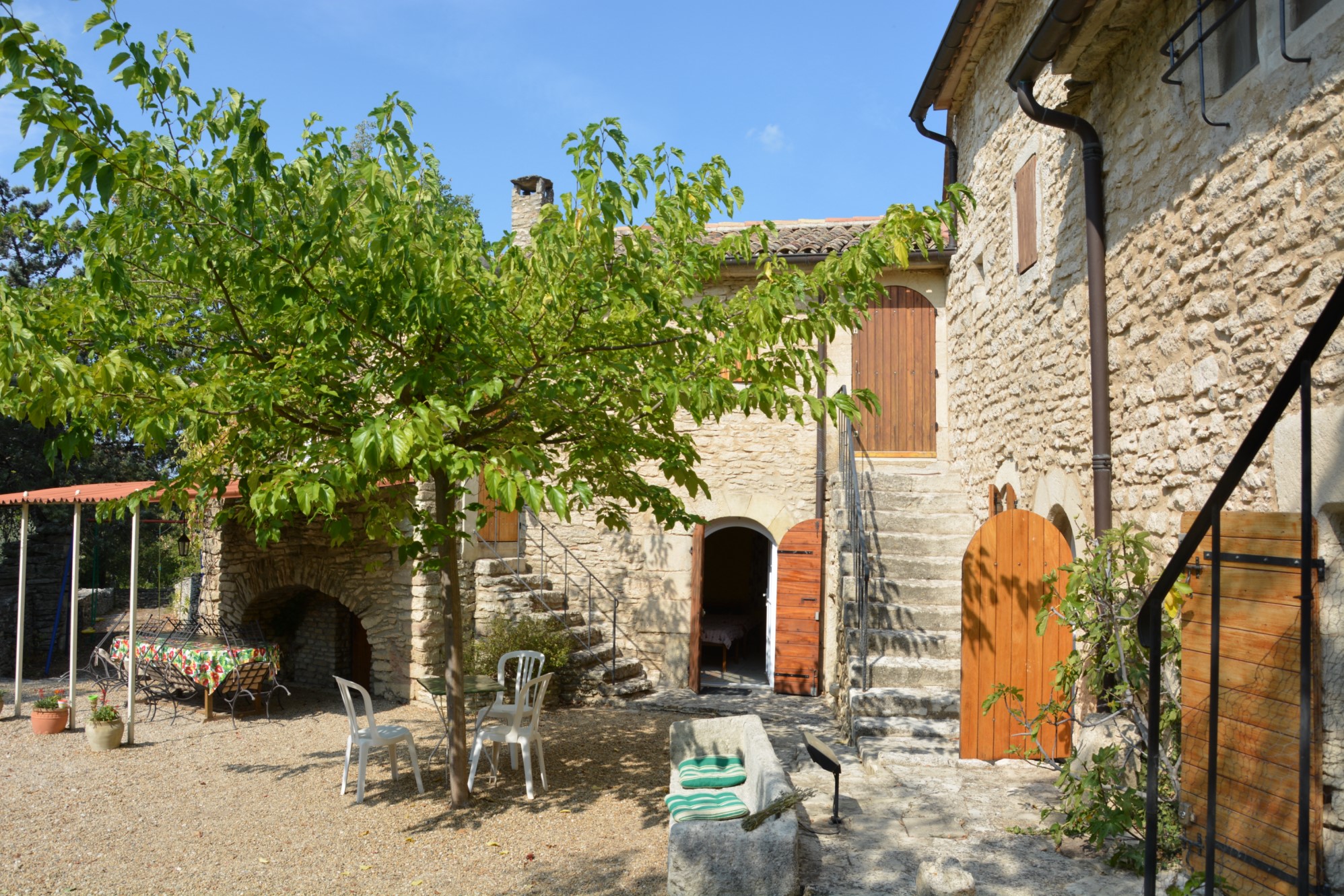 Bergerie rénovée à vendre en Provence