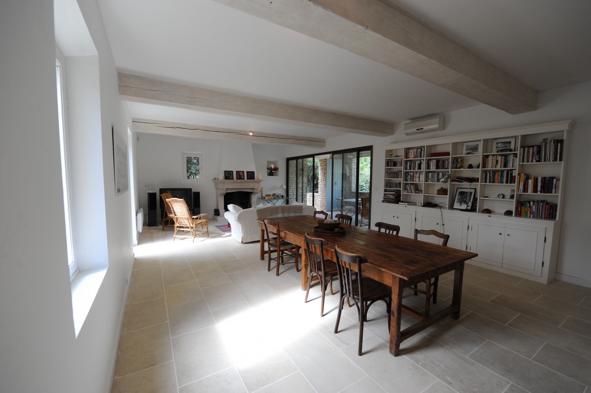 Luberon, à vendre, belle bastide en pierres avec piscine et vue imprenable 