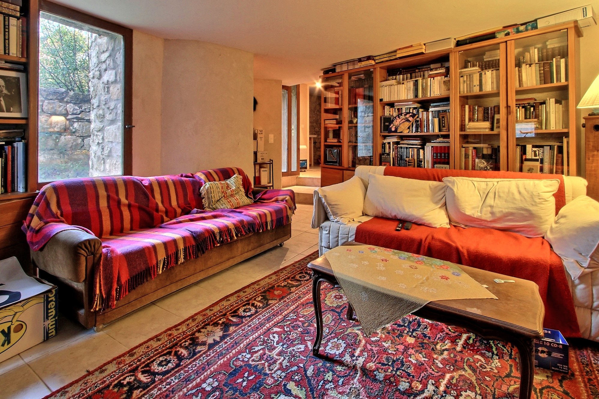 maison de hameau en pierres avec 500m² de jardin  au coeur du Luberon
