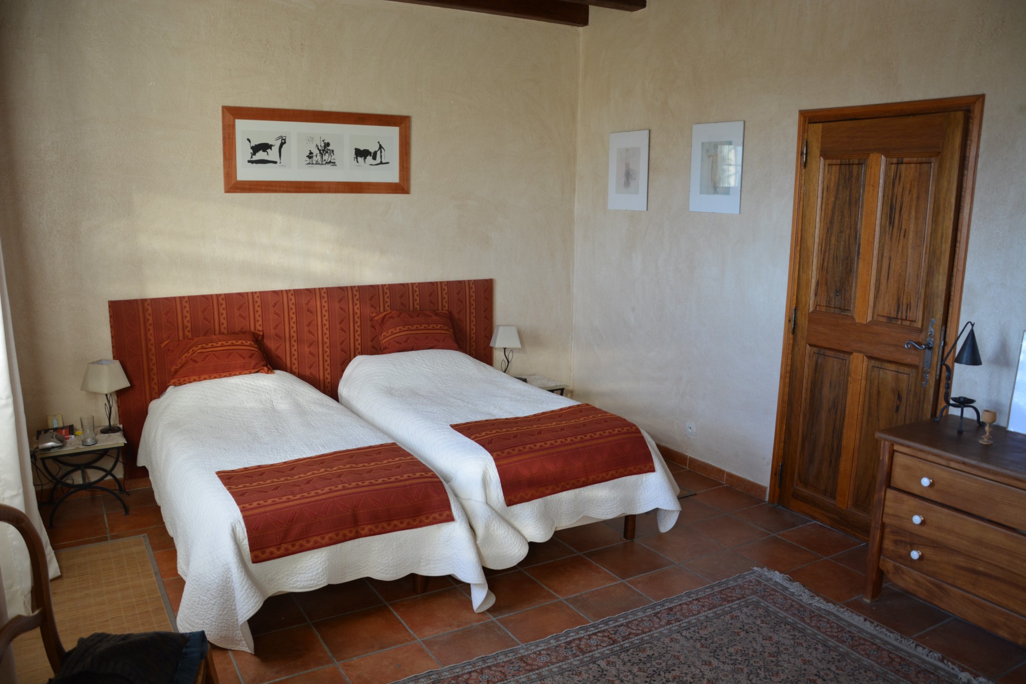 A vendre en Provence, bastide avec dépendances et vue dominante sur le Luberon    