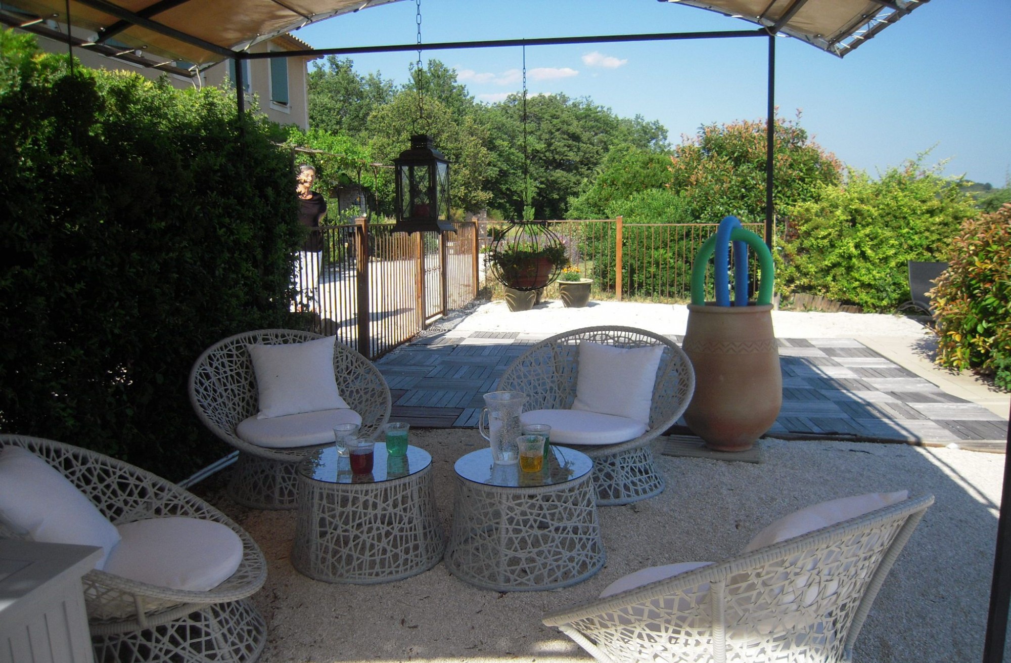 A vendre en Provence, bastide avec dépendances et vue dominante sur le Luberon    
