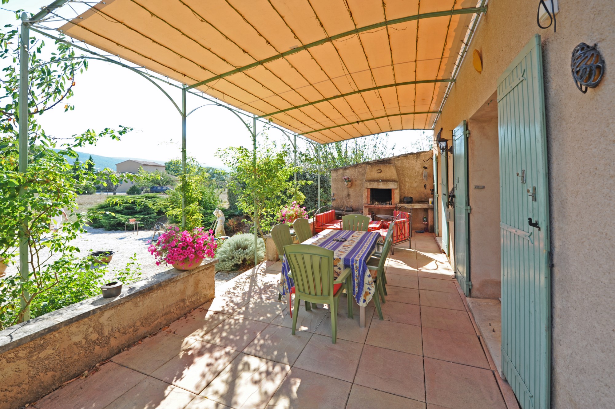 Villa provençale de plain pied à la vente chez ROSIER