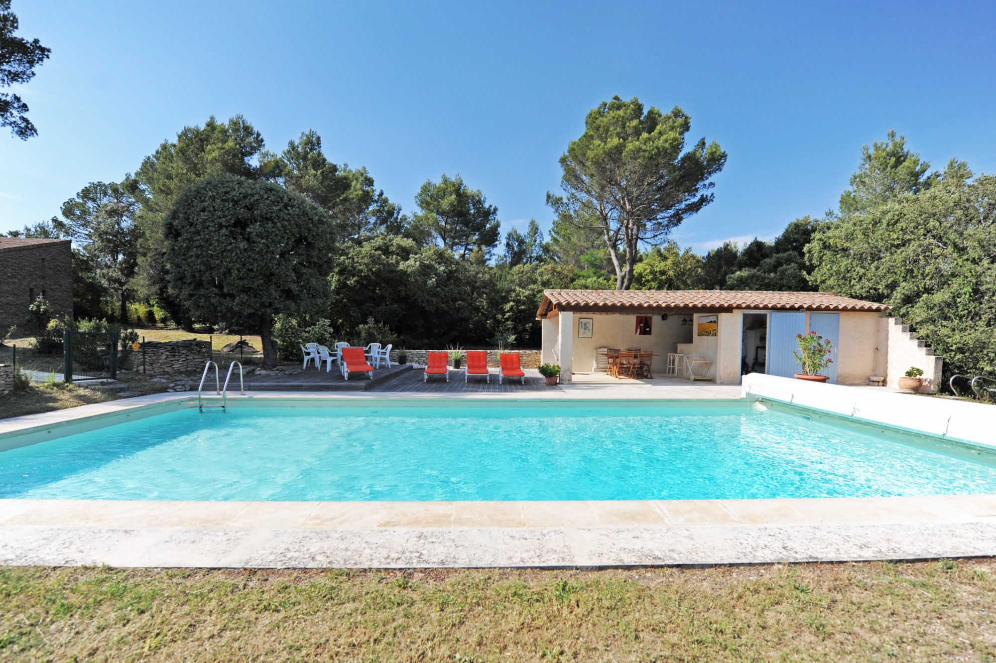 Maison avec piscine en Provence