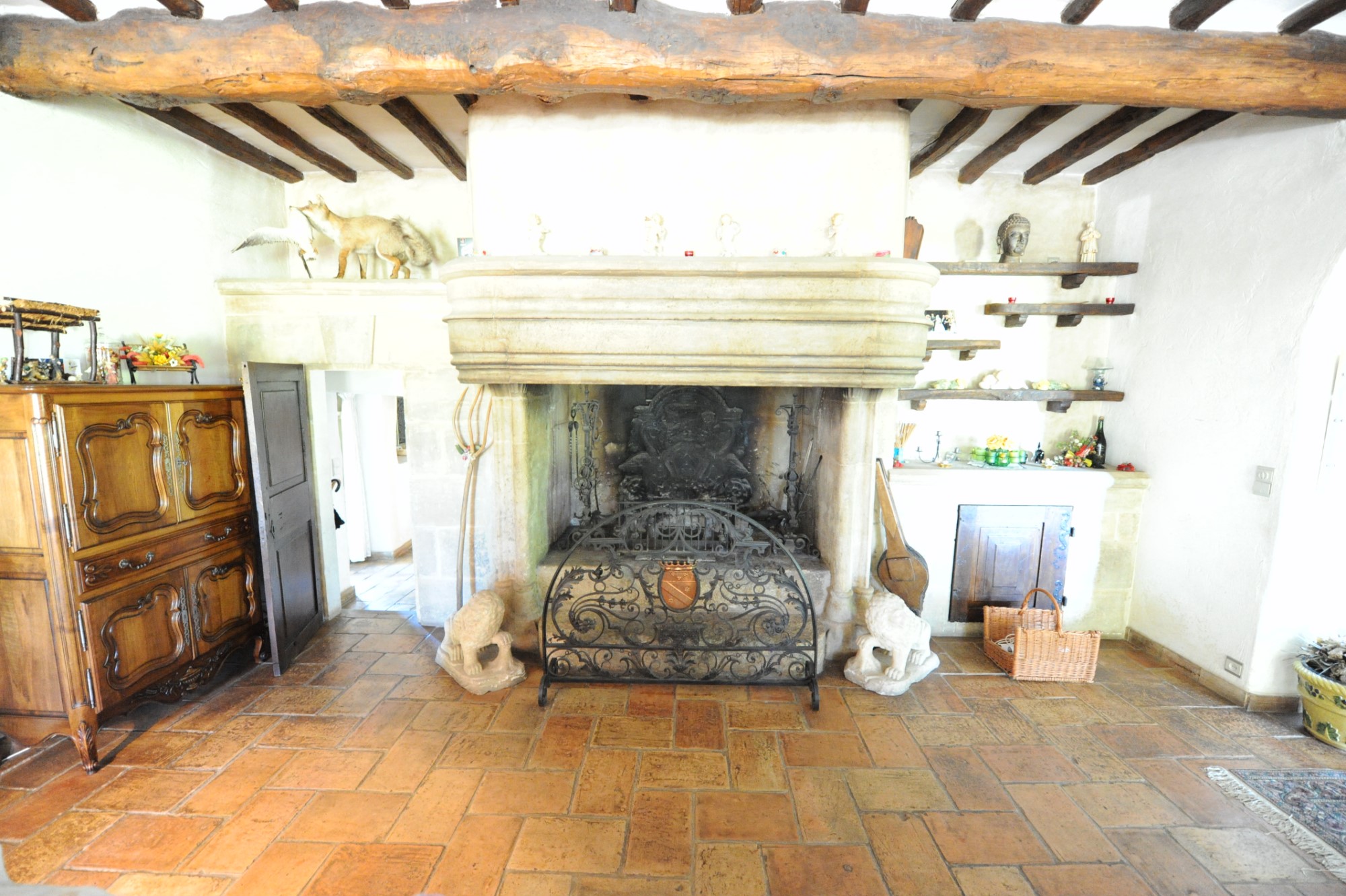A vendre aux portes du Luberon, beau mas en pierres restauré et agrandi   