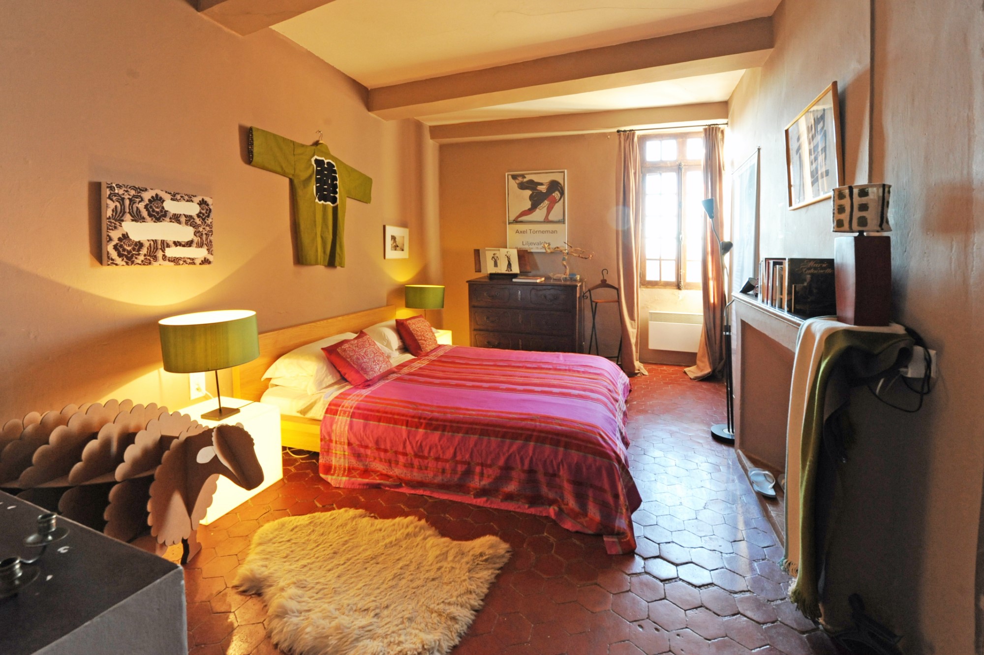 A vendre en Luberon, propriété de village avec vue et piscine    