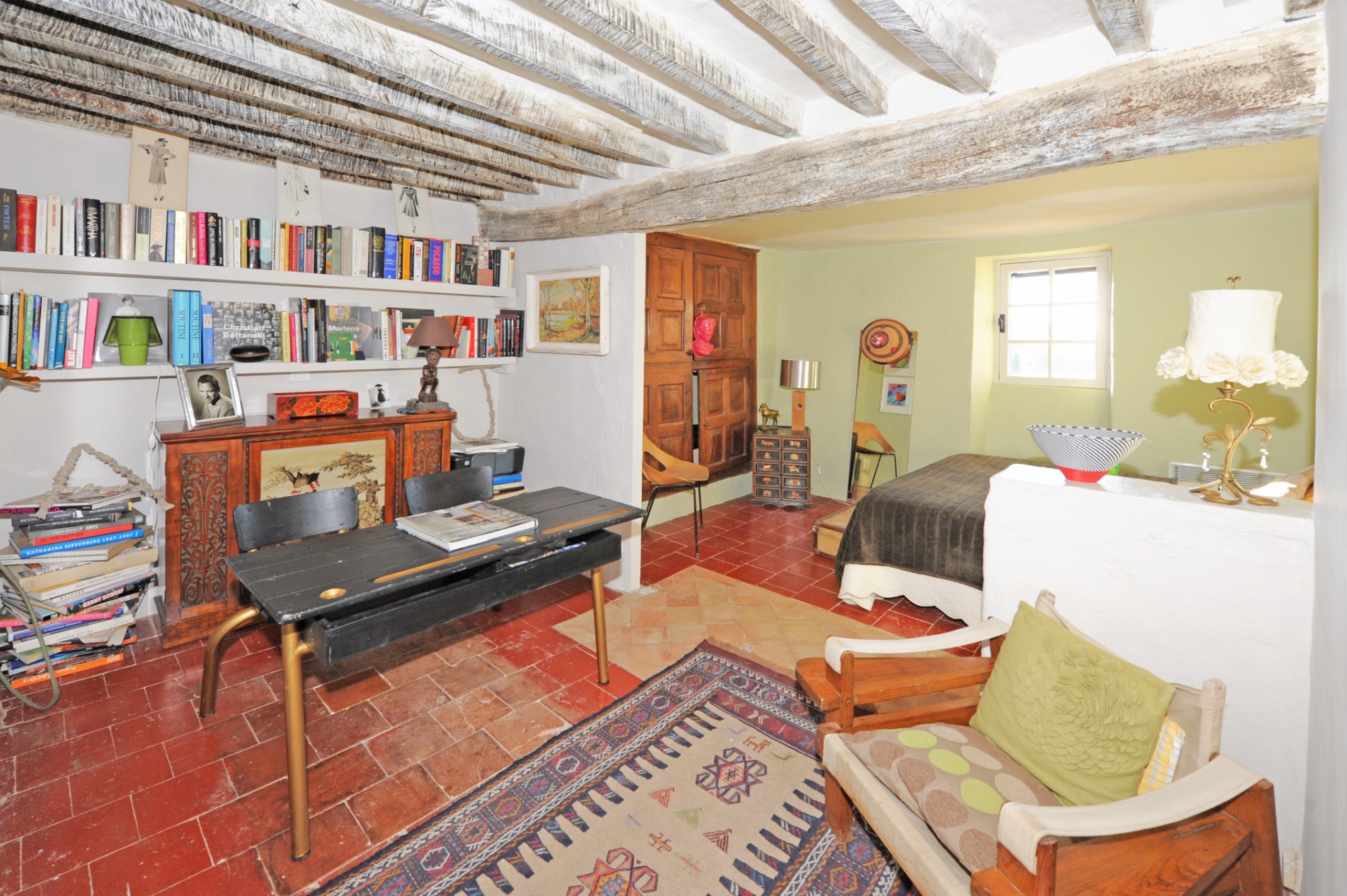 A vendre en Luberon, propriété de village avec vue et piscine    