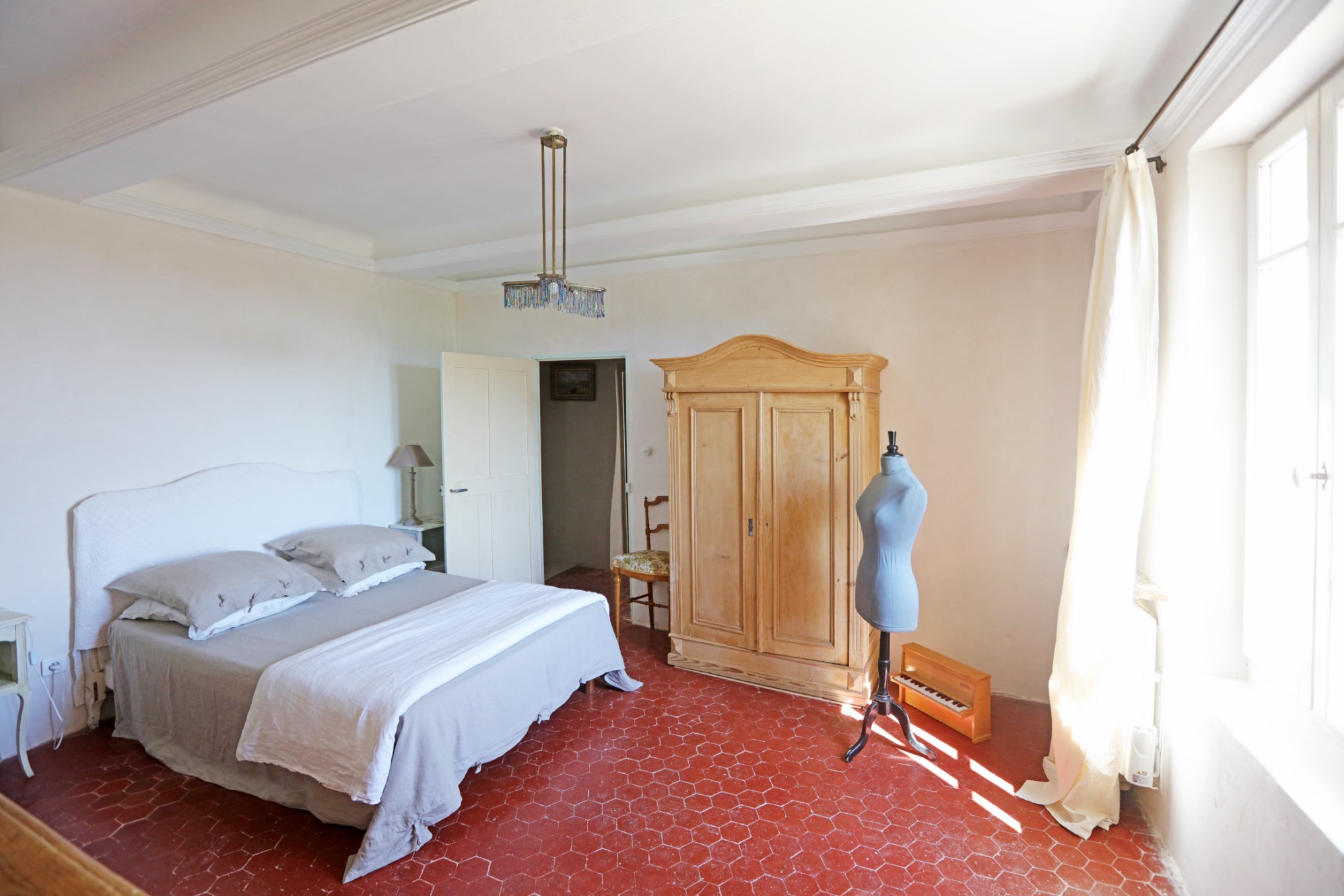 A vendre au cœur du Luberon, ancien mas restauré en belle campagne   