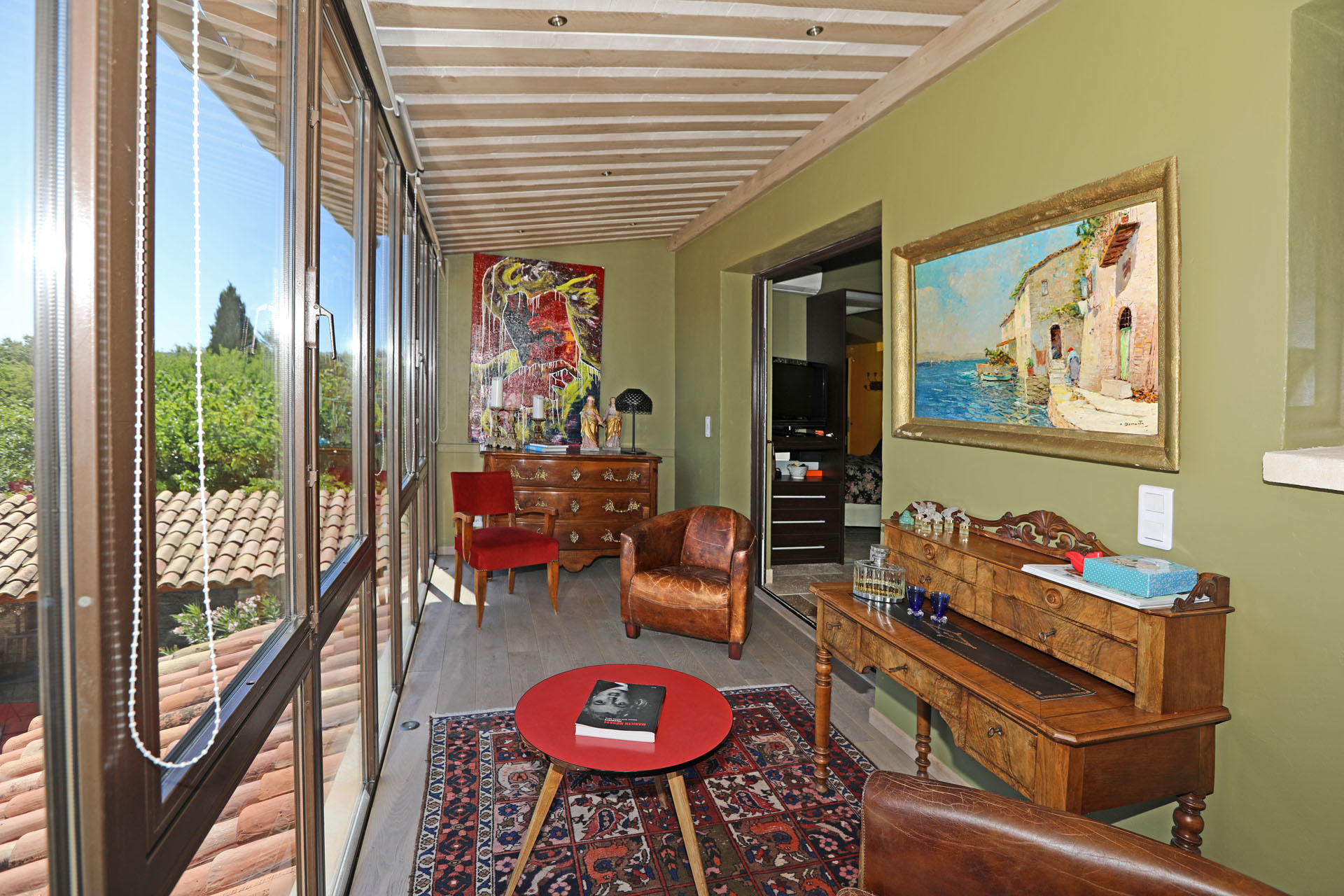 Luberon, maison de village de charme avec piscine   