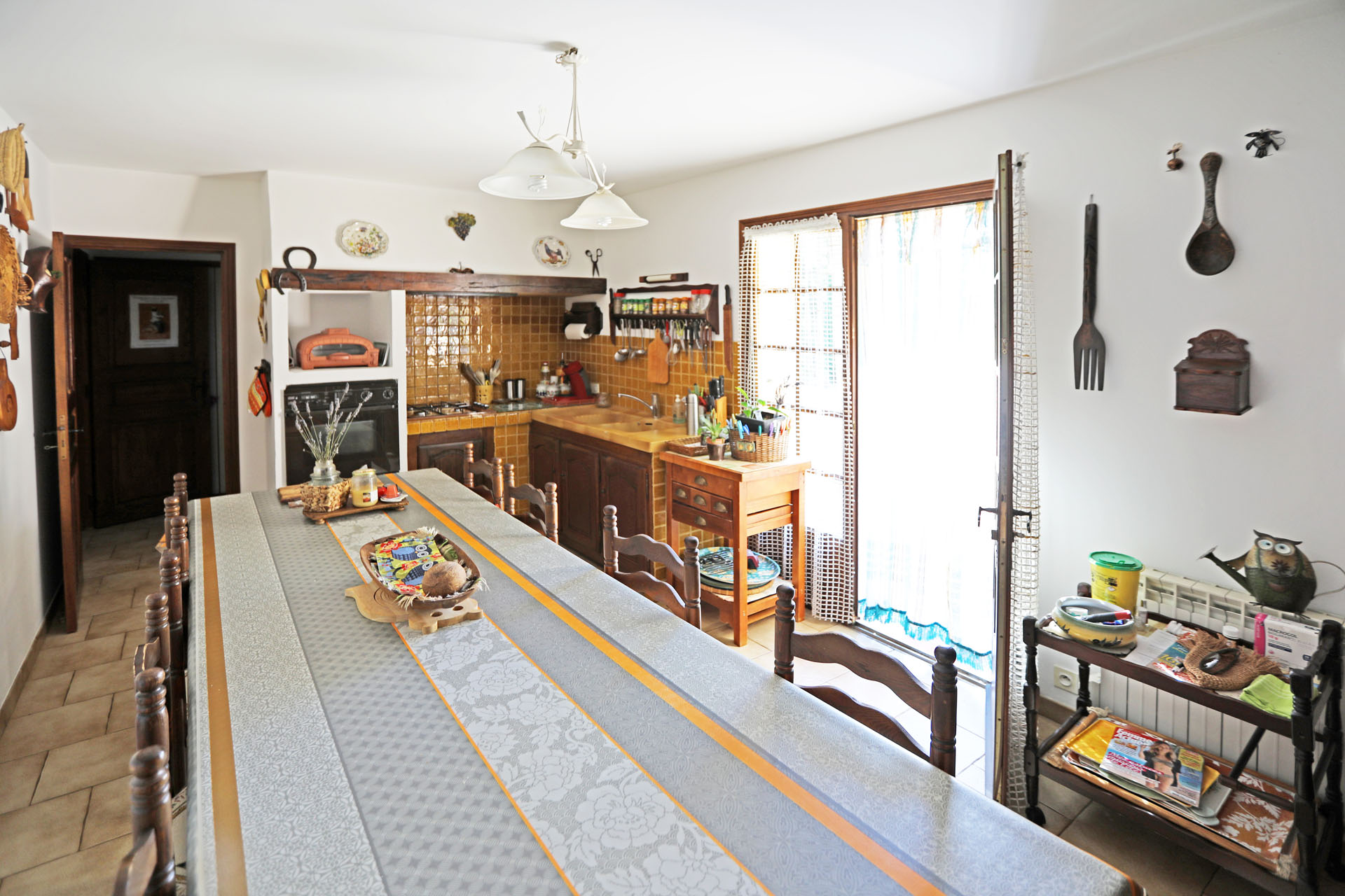 Roussillon,  maison à vendre en exclusivité de 4 chambres avec piscine 