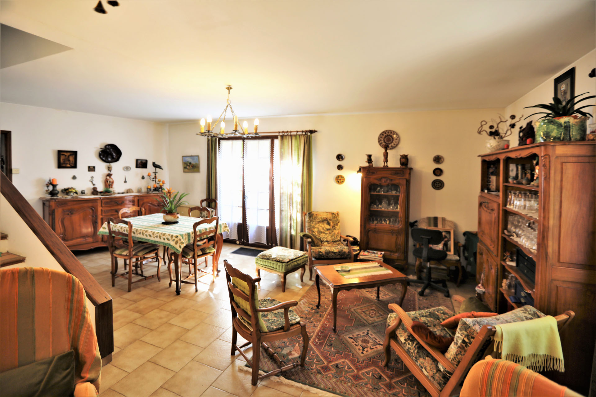 Roussillon,  maison à vendre en exclusivité de 4 chambres avec piscine 