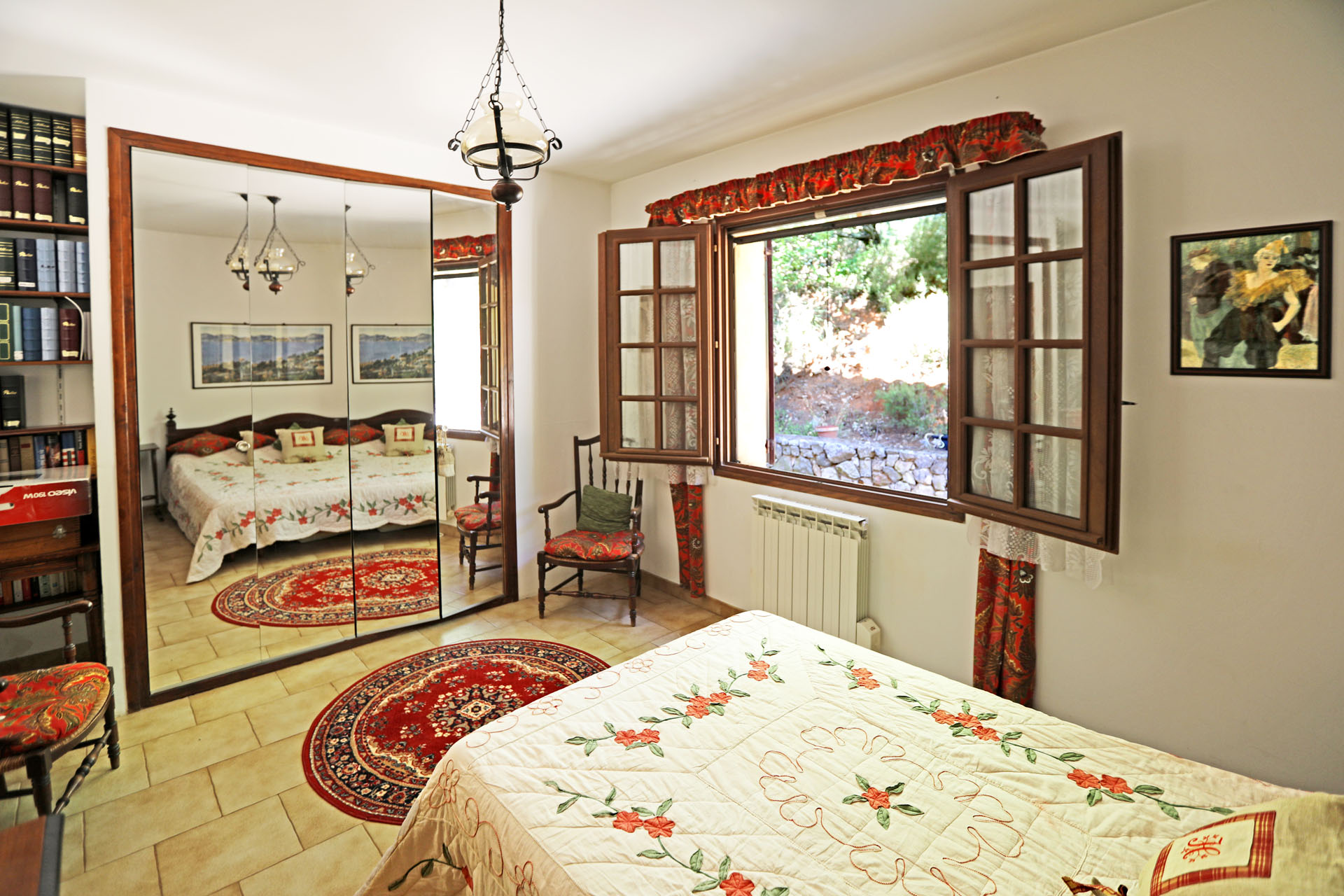 Roussillon,  maison à vendre en exclusivité de 4 chambres avec piscine 