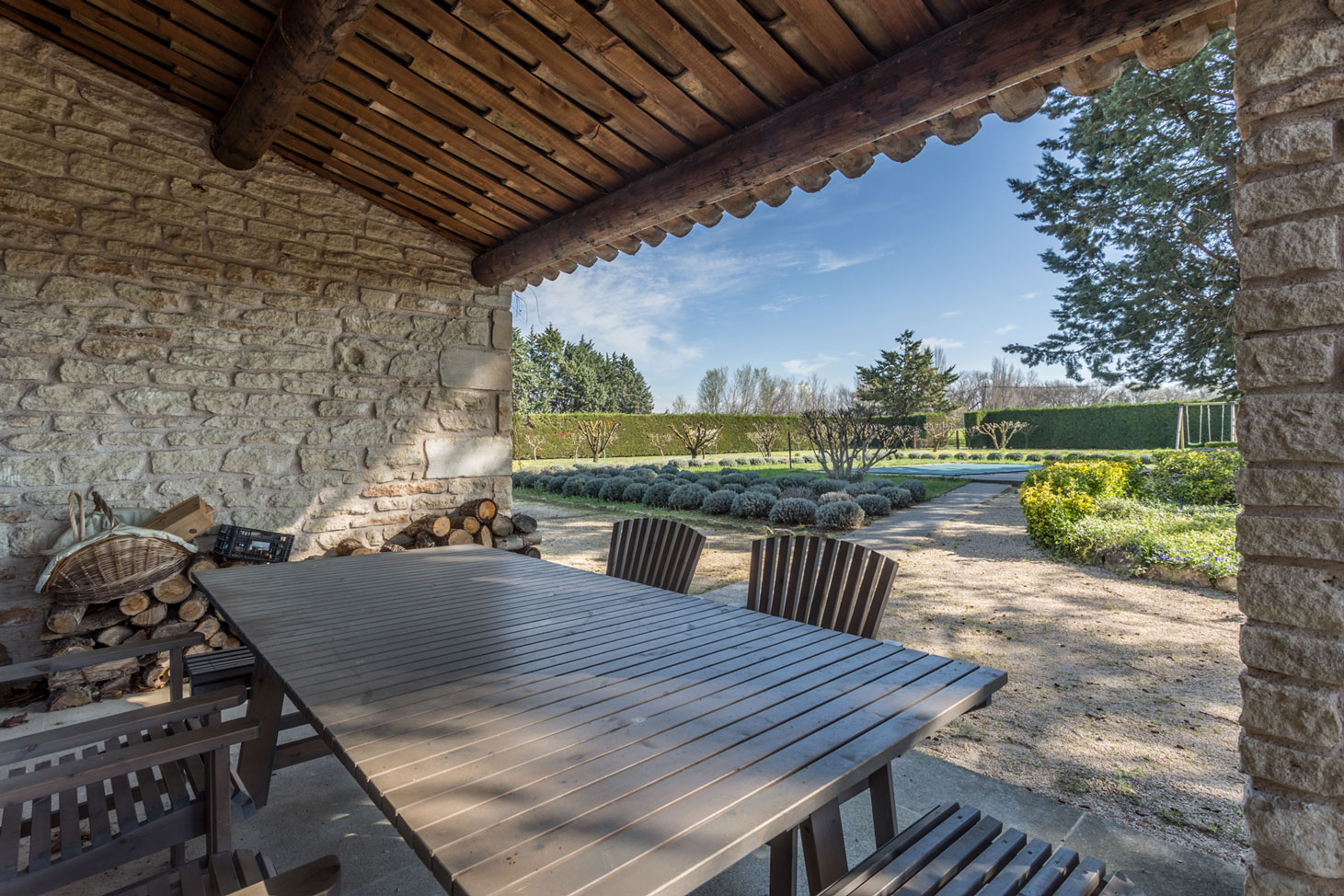 Gordes, maison de hameau avec piscine   