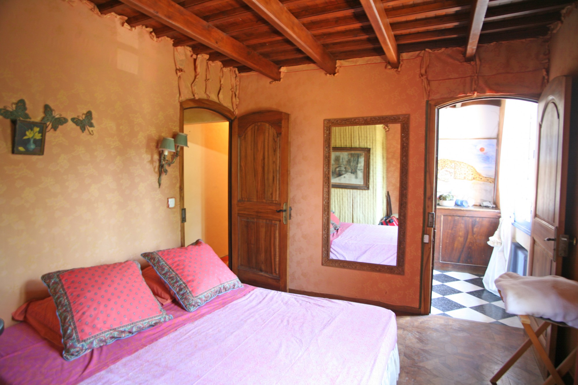 Maison de village avec terrain et vue sur le Luberon   