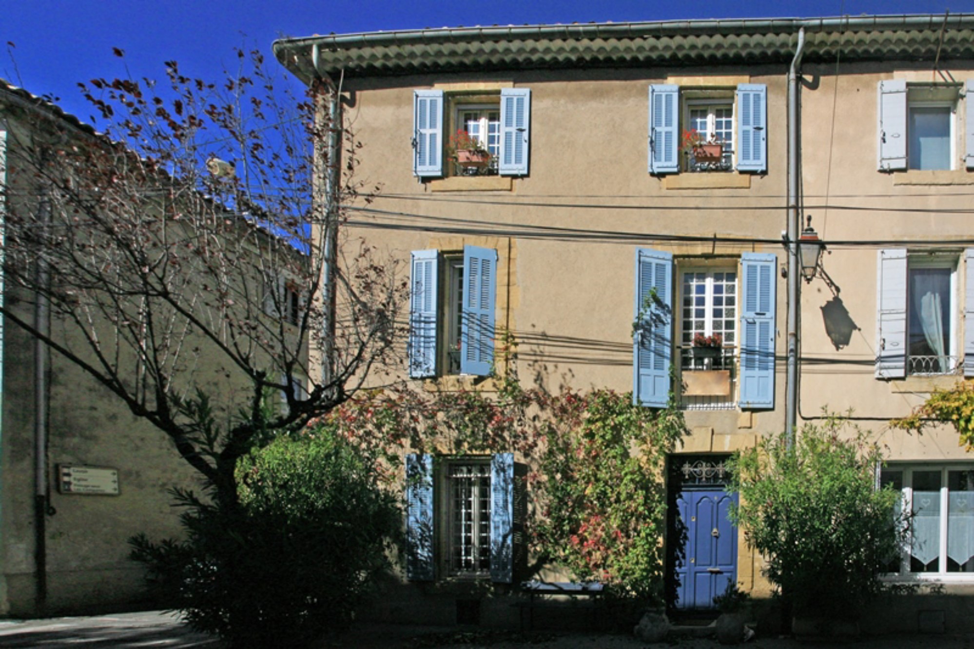 A vendre en Viager, maison de Maître du XIXe siècle sur Lauris, Luberon   
